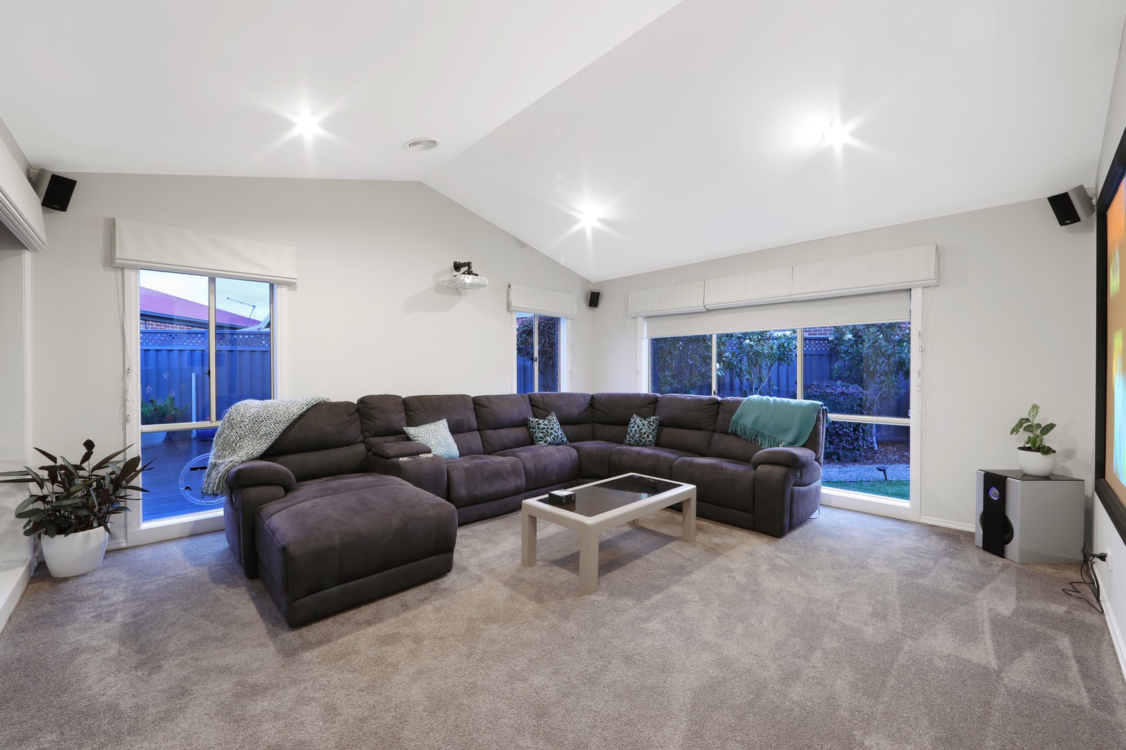 9 Gleneagles Court, Rowville, VIC 3178, Rowville - Thumbnail 7