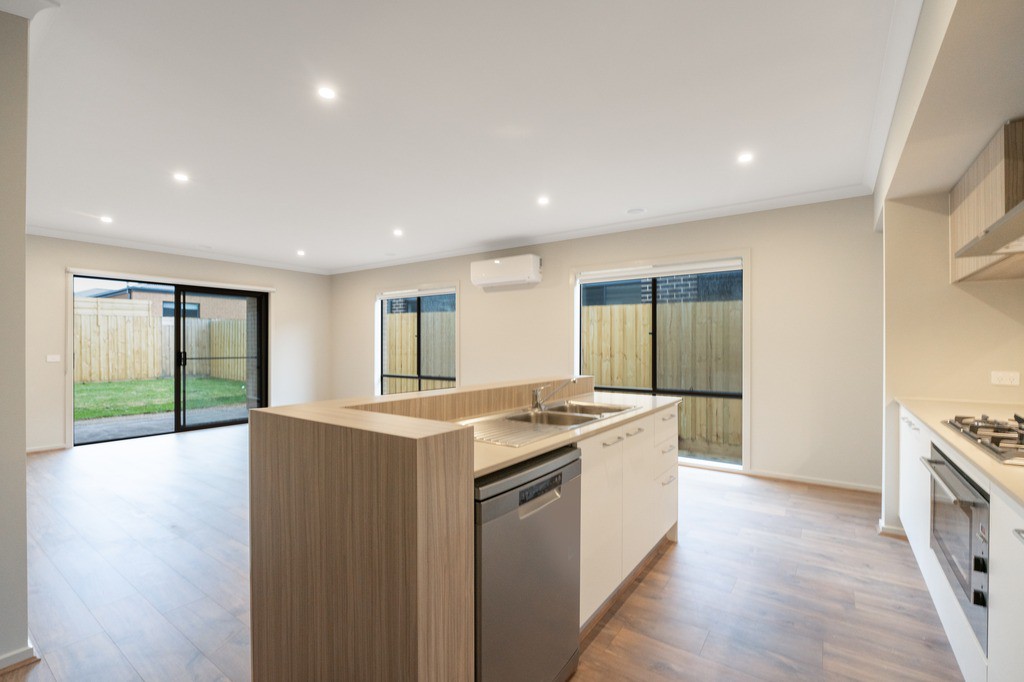 9 Glenrock Street, Mount Duneed, VIC 3217, Mount Duneed - Thumbnail 2