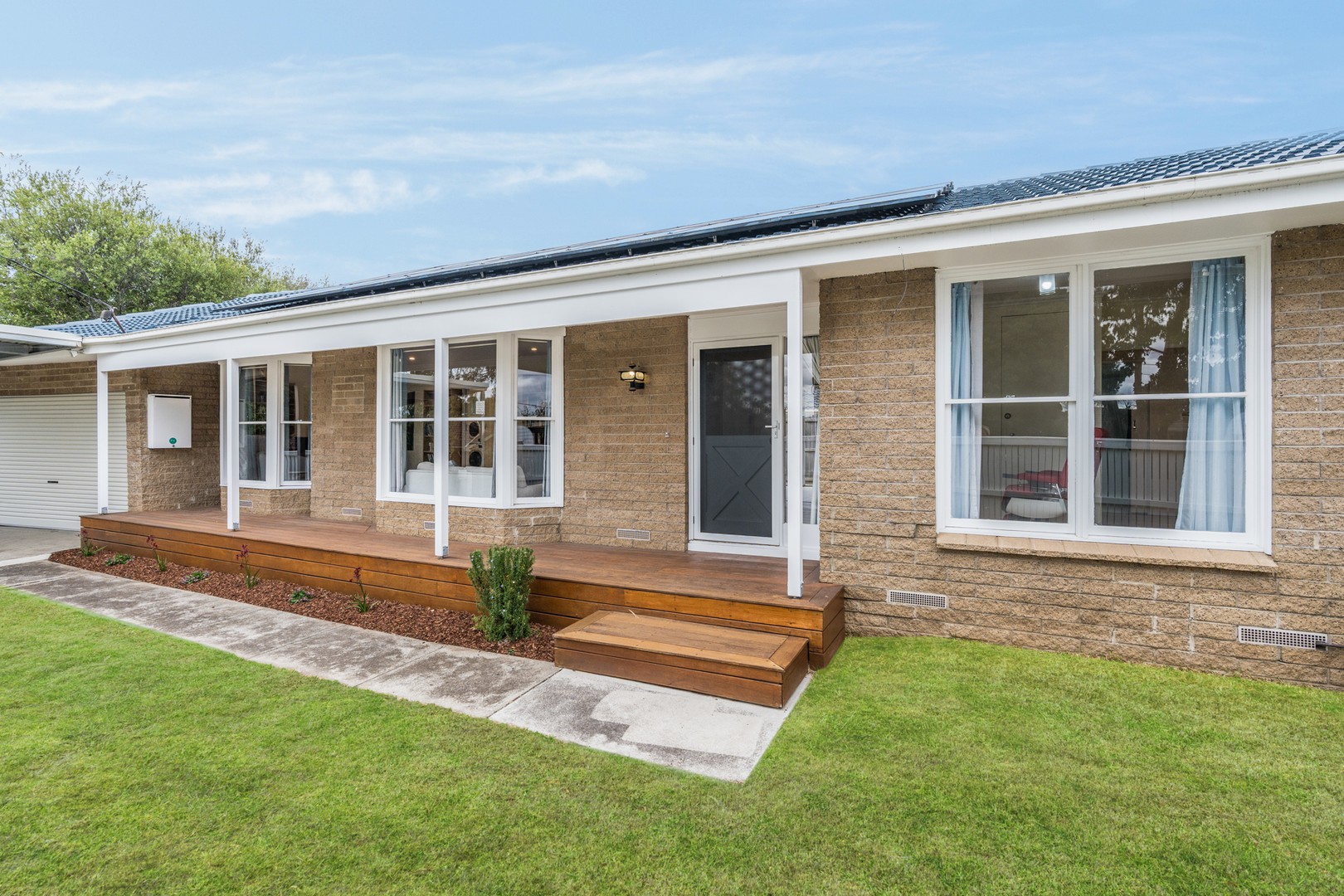 9 Glenys Court, Belmont, VIC 3216 - Thumbnail 2 - 09/04/2025