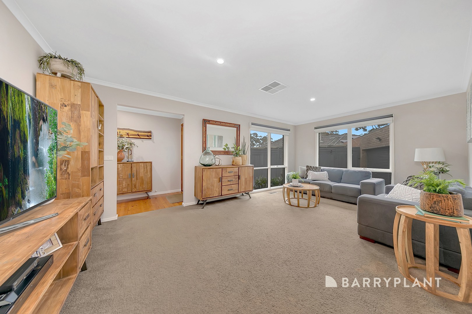 9 Gloaming Court, Mill Park, VIC 3082, Mill Park - Thumbnail 2