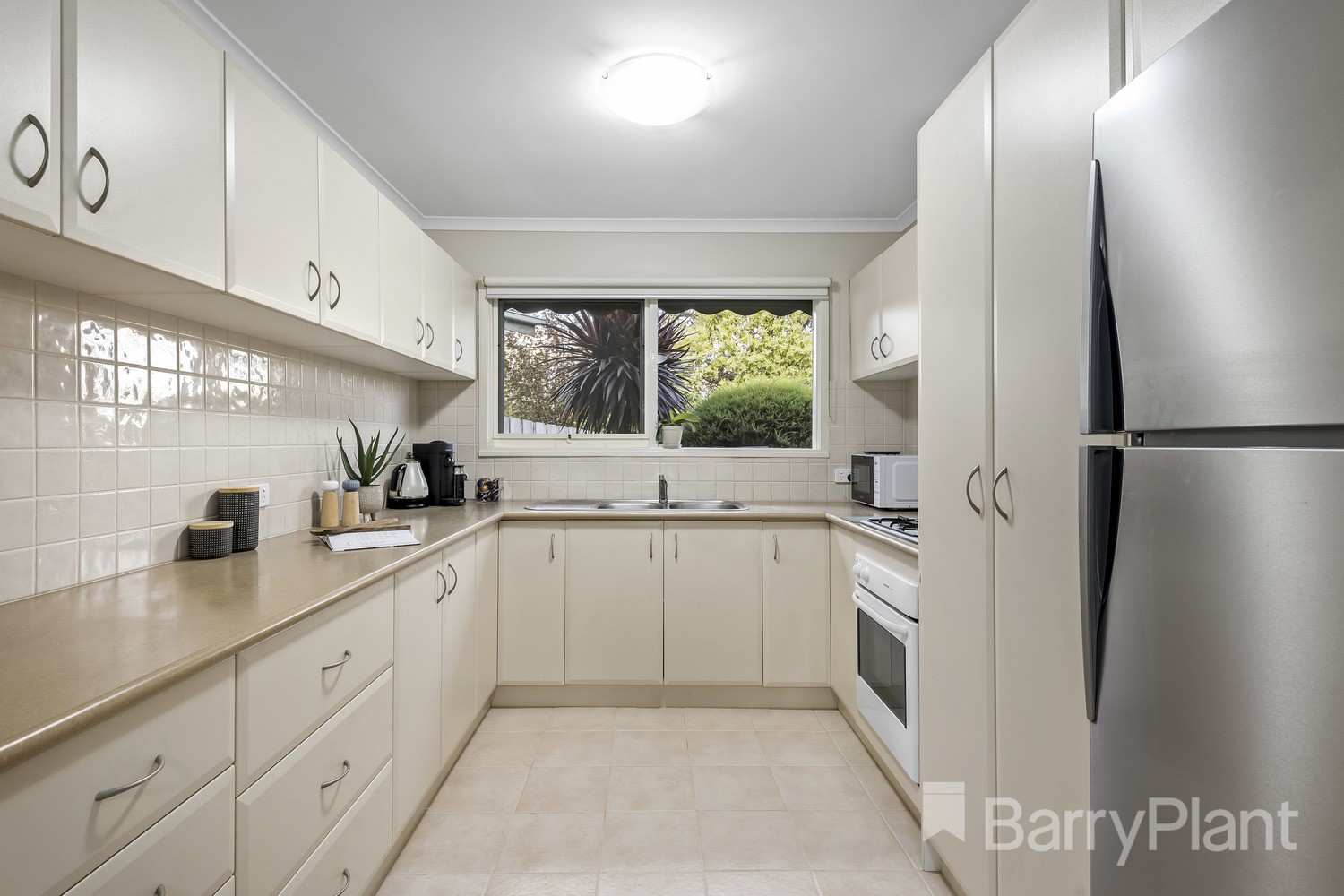 9 Gordon Street, Bundoora, VIC 3083, Bundoora - Thumbnail 3