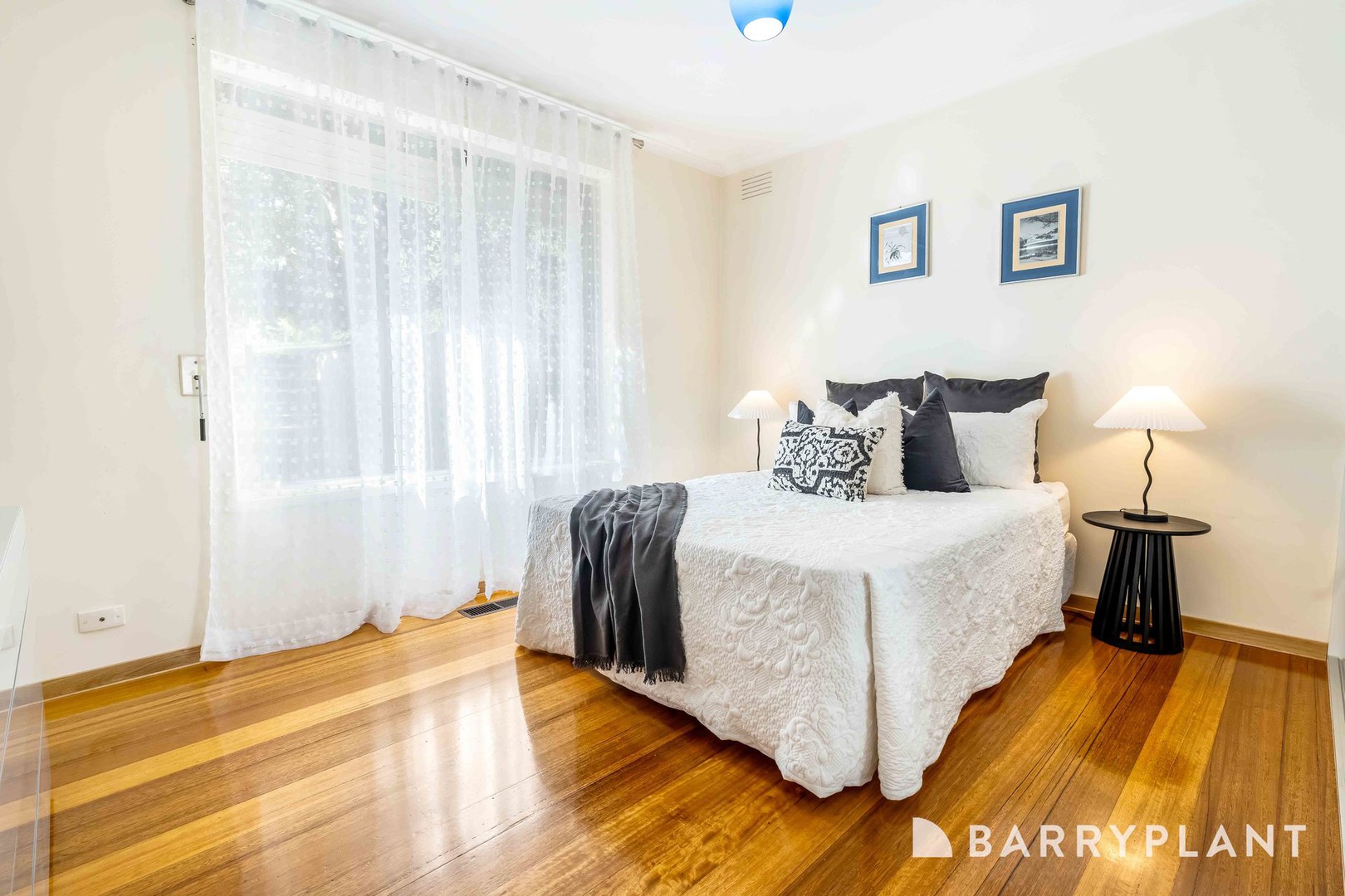 9 Graham Road, Viewbank, VIC 3084, Viewbank - Thumbnail 5