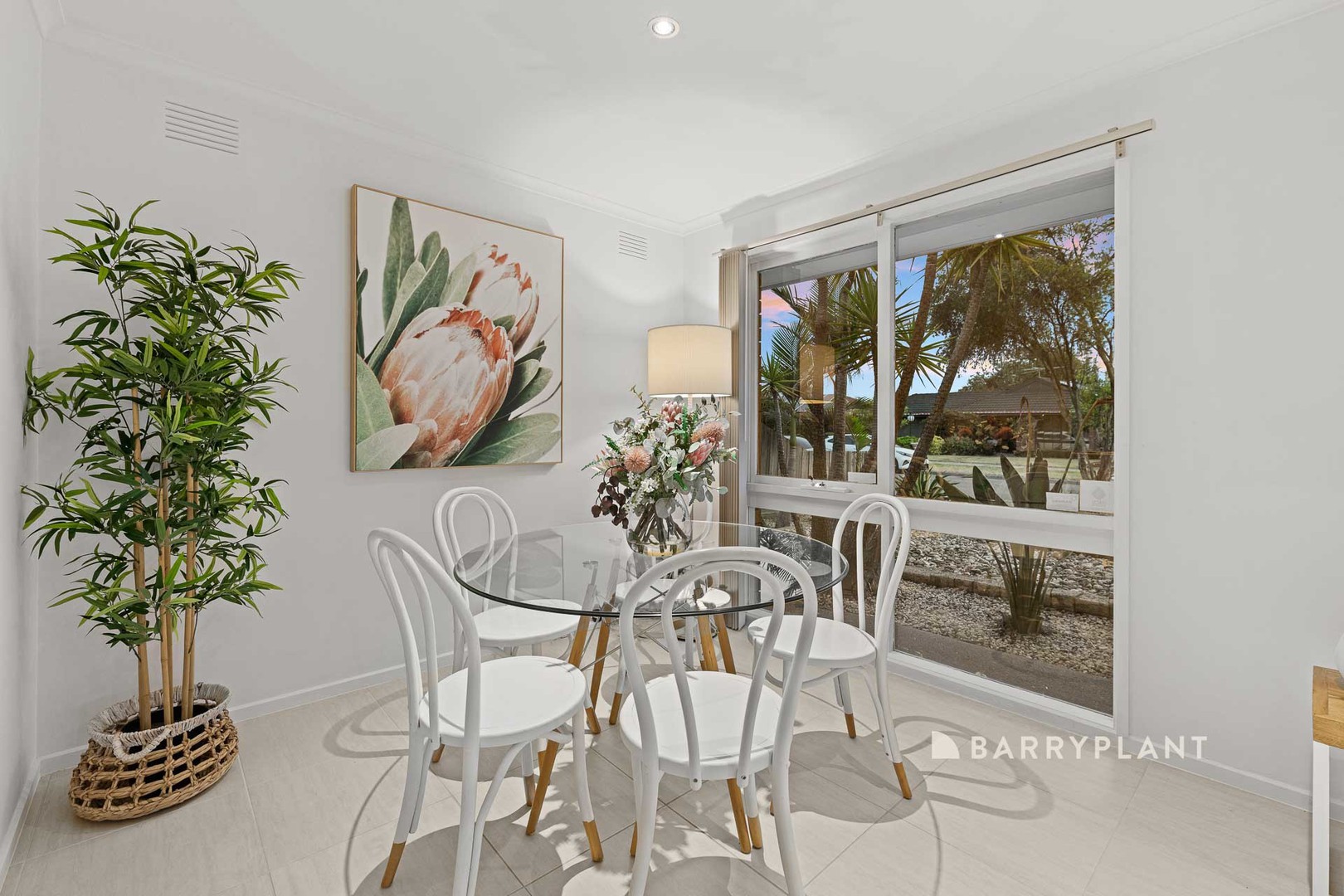 9 Greenacre Crescent, Narre Warren, VIC 3805, Narre Warren - Thumbnail 7