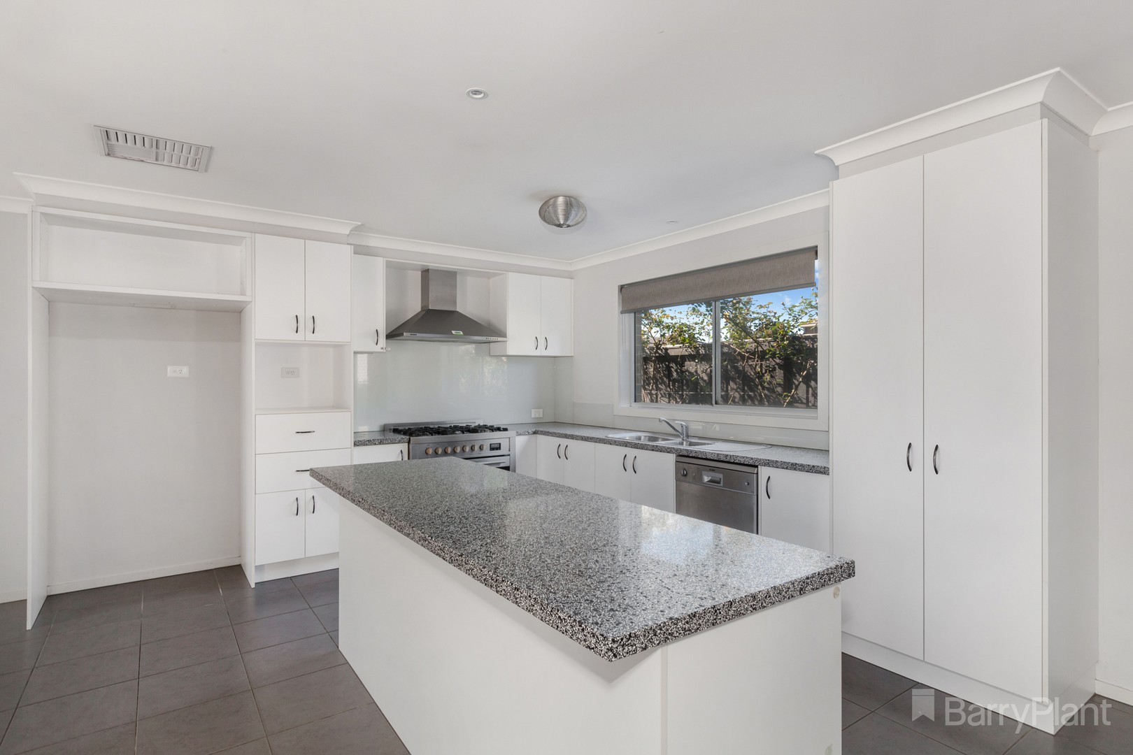 9 Greenvale AvenueWallan, VIC 3756, Wallan - Thumbnail 4