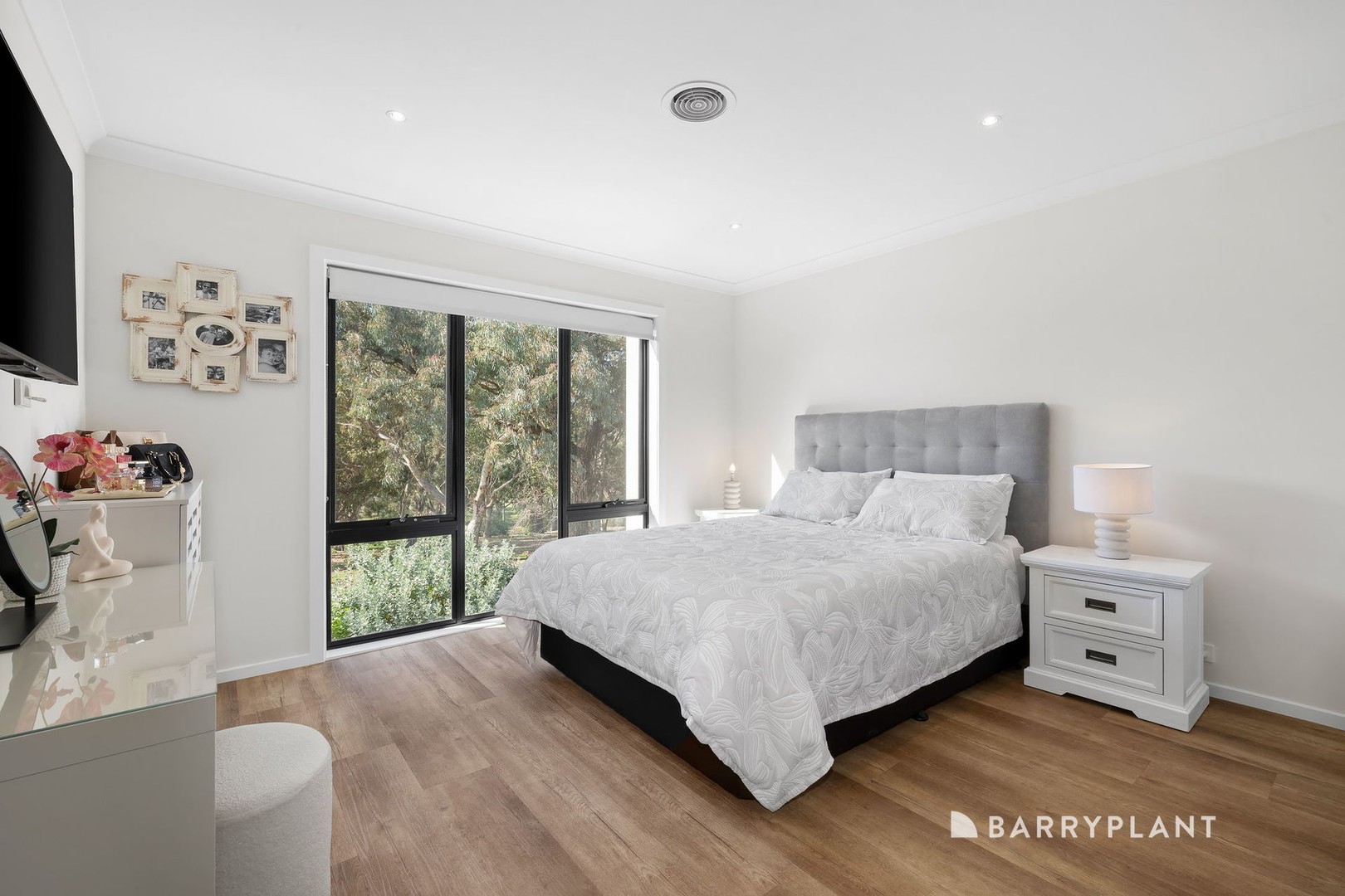 9 Greenwich Crescent, Bundoora, VIC 3083, Bundoora - Thumbnail 6