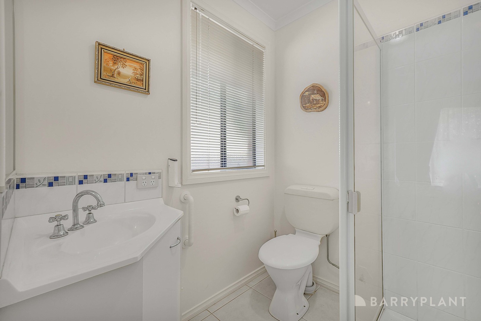 9 Grevillea Place, Pakenham, VIC 3810, Pakenham - Thumbnail 7