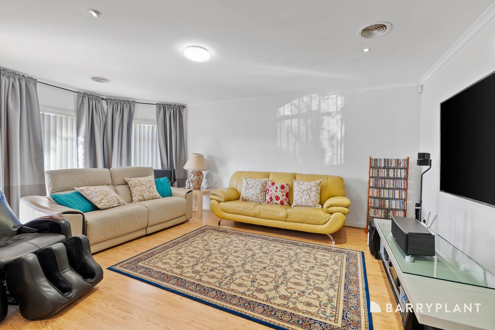 9 Hammersley Place, Caroline Springs, VIC 3023, Caroline Springs - Thumbnail 4