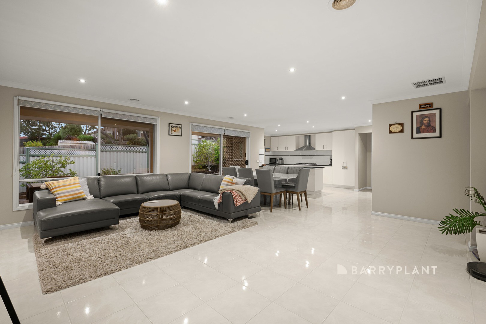 9 Harmon Drive, Drouin, VIC 3818, Drouin - Thumbnail 4