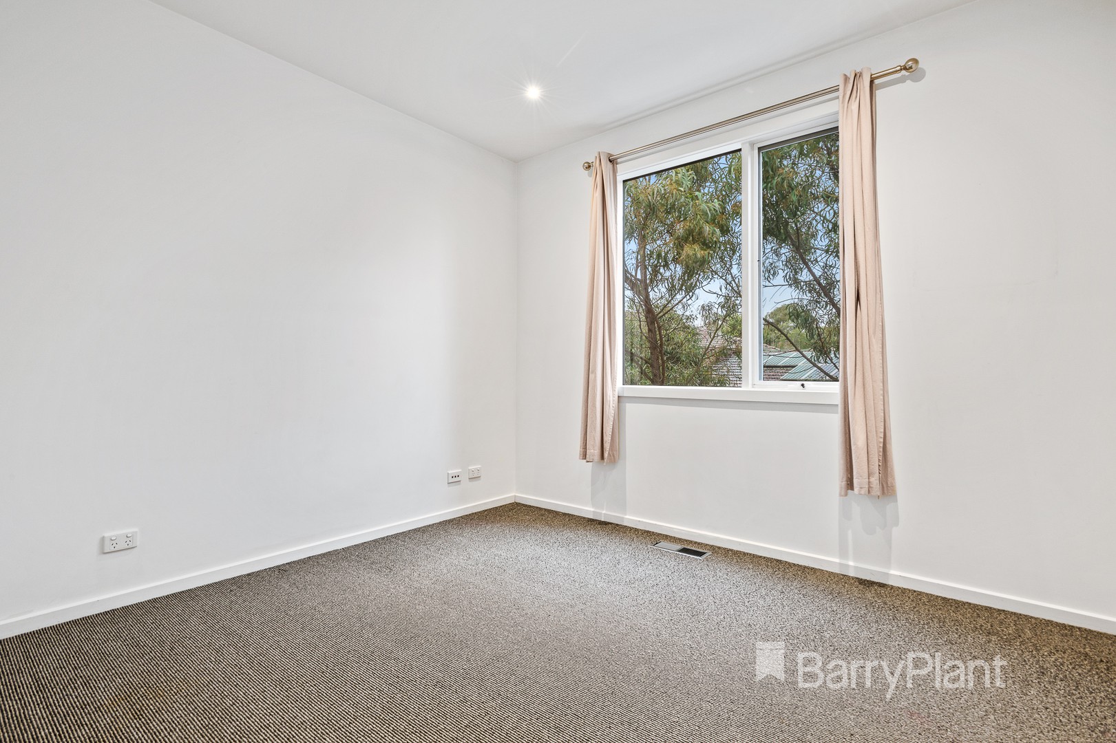 9 Haven LaneDiamond Creek, VIC 3089  - Leased, Diamond Creek - Thumbnail 5