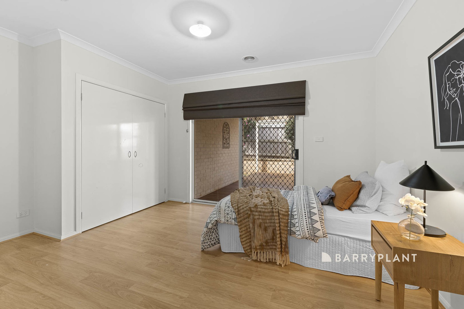 9 Haverbrack Drive, Berwick, VIC 3806, Berwick - Thumbnail 4