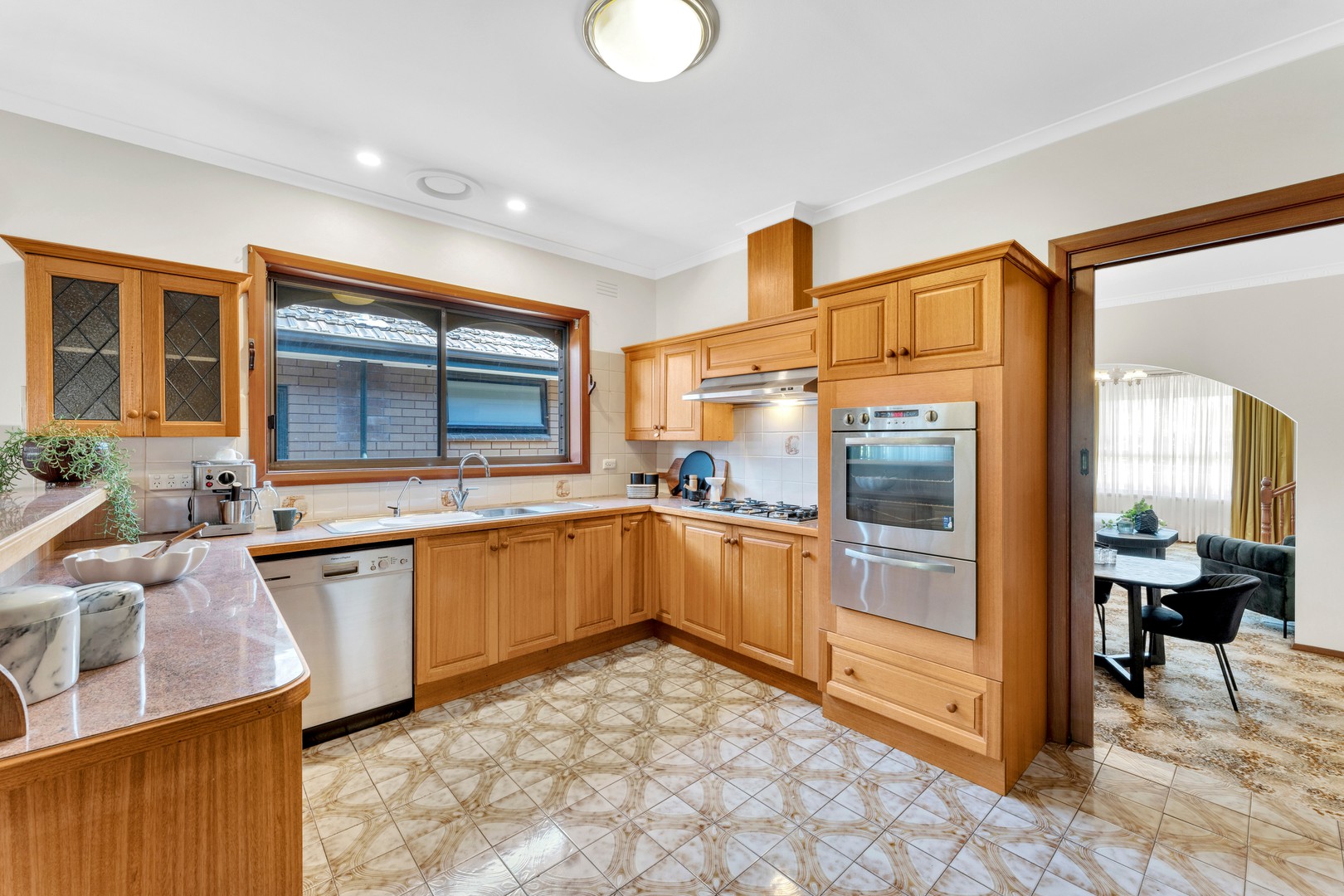9 Heather Avenue, Keilor East, VIC 3033, Keilor East - Thumbnail 5