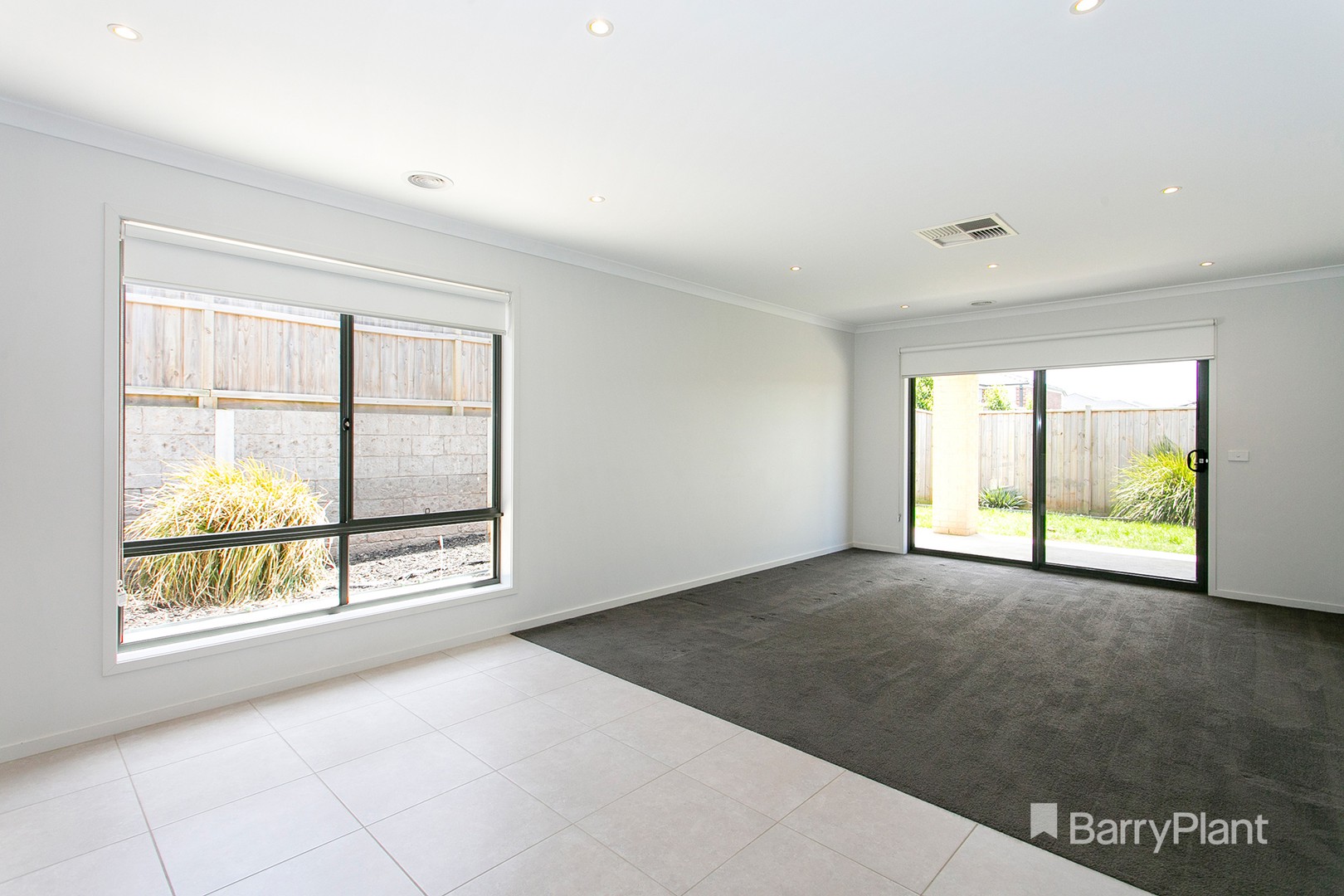 9 Heathland Avenue, Warragul, VIC 3820 - Thumbnail 1 - 02/12/2022