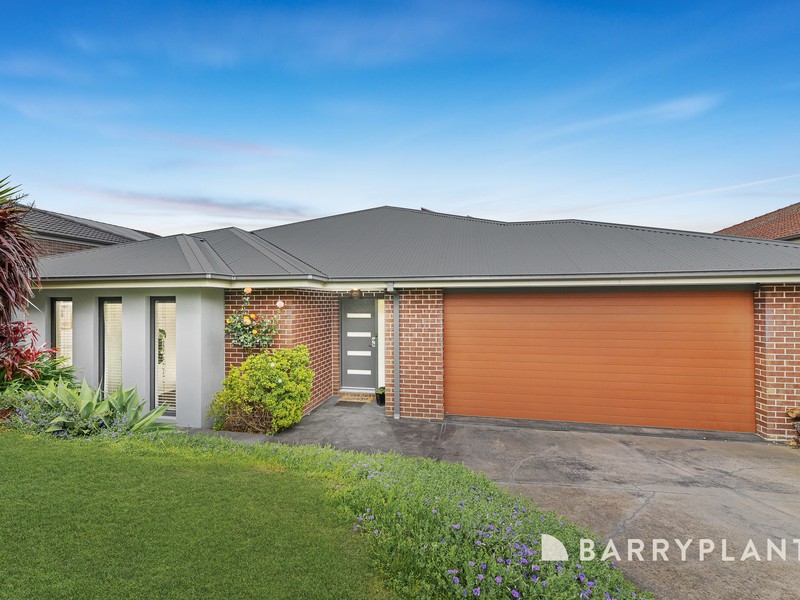 9 Highvale Crescent, Berwick, VIC 3806 - Image - 17/11/2025