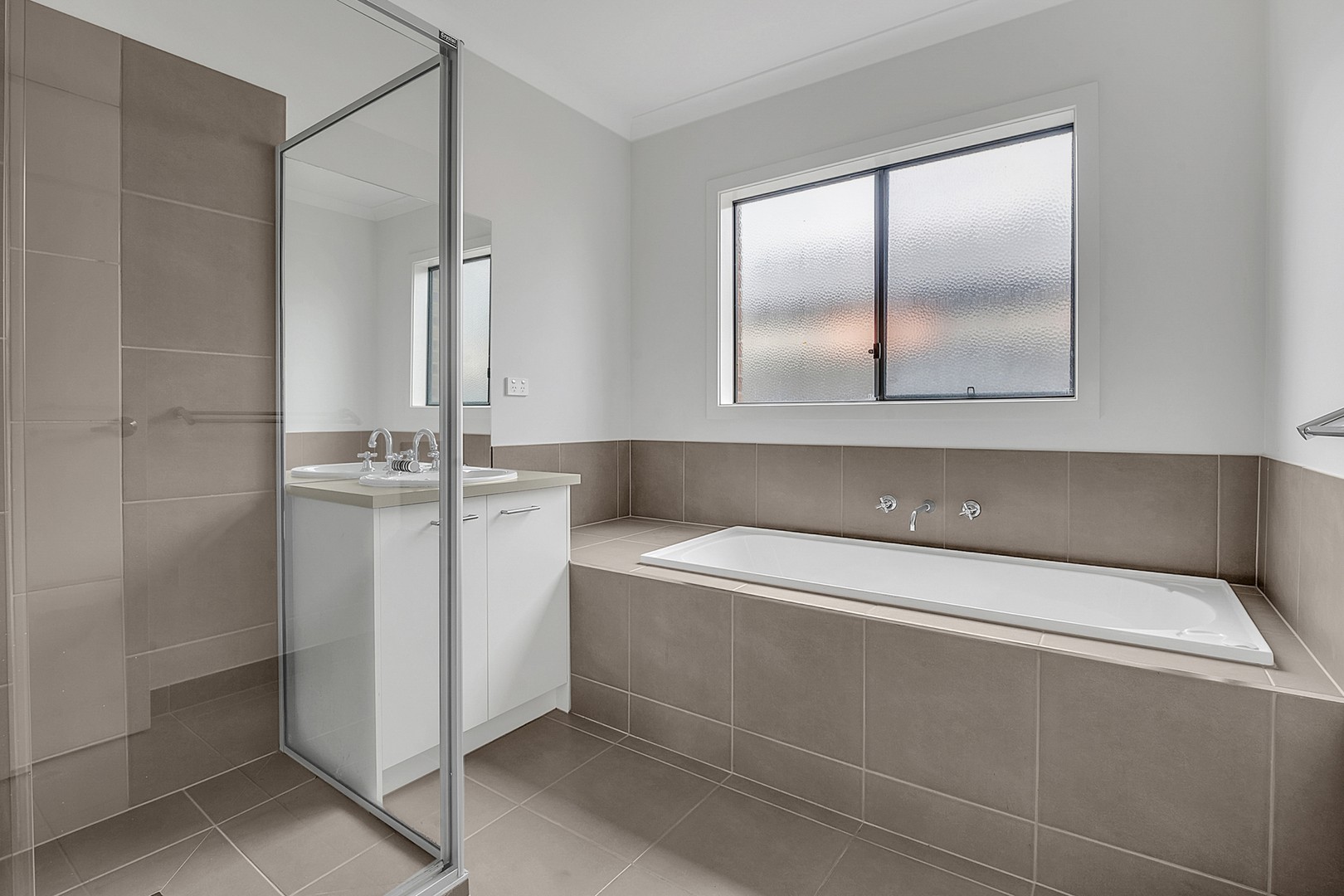 9 Hinter Way, Roxburgh Park, VIC 3064, Roxburgh Park - Thumbnail 7