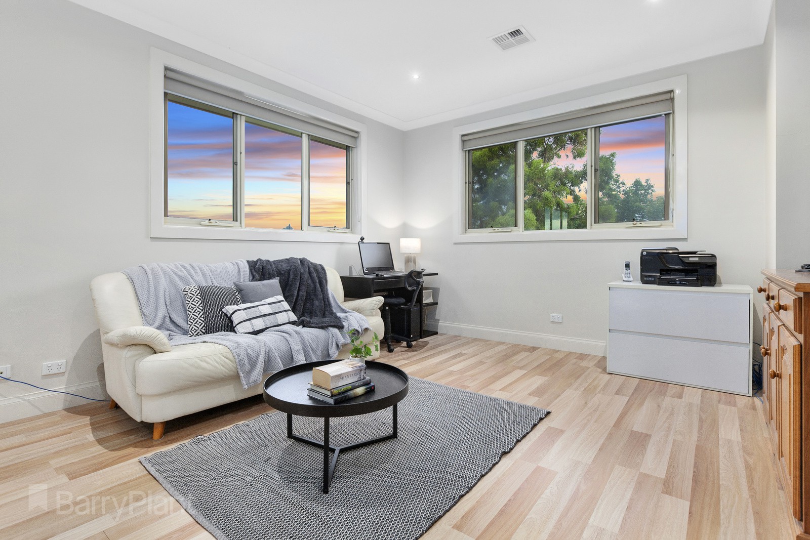 9 Holly DrivePoint Cook, VIC 3030, Point Cook - Thumbnail 5
