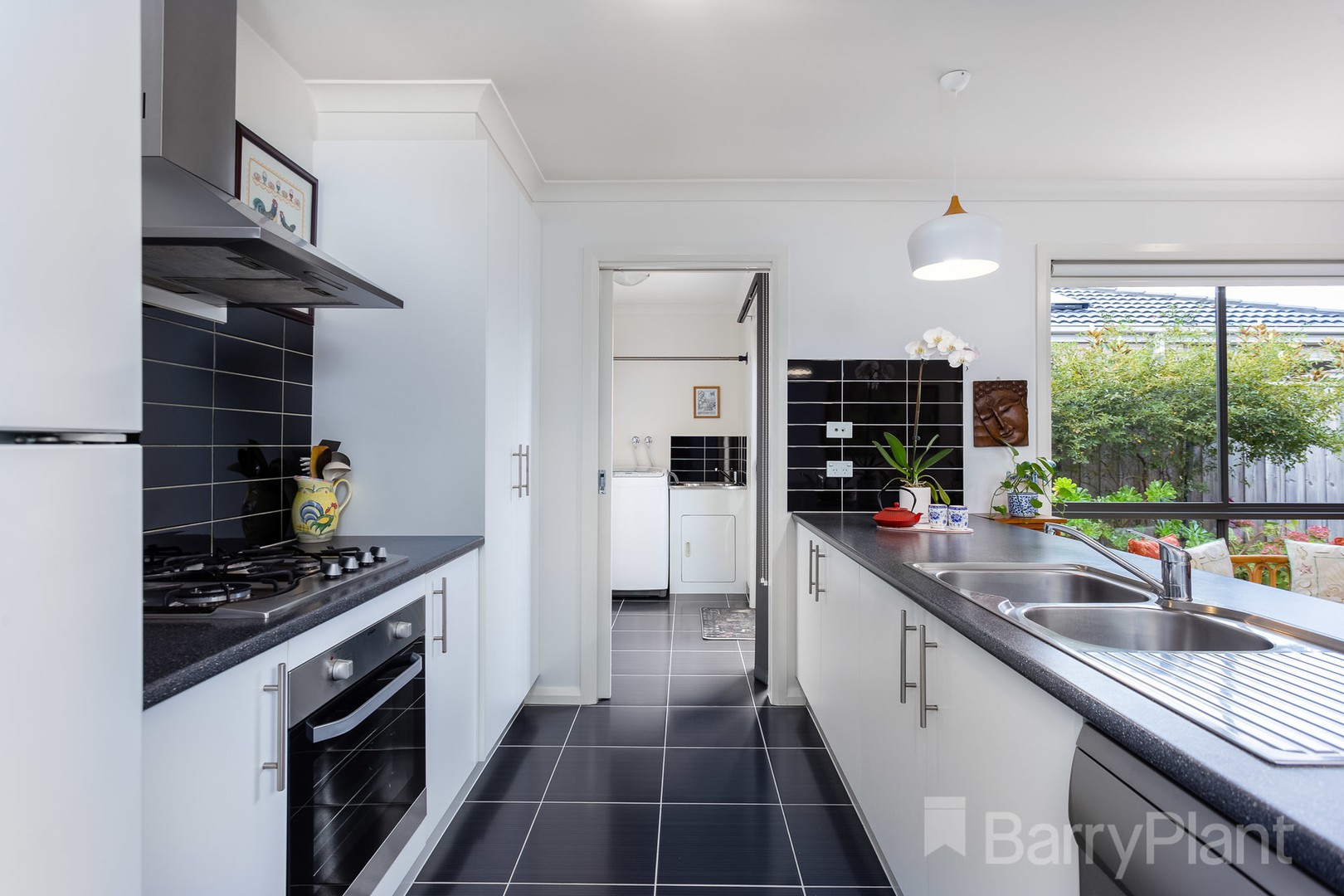 9 Hollywood Avenue, Point Cook, VIC 3030, Point Cook - Thumbnail 3