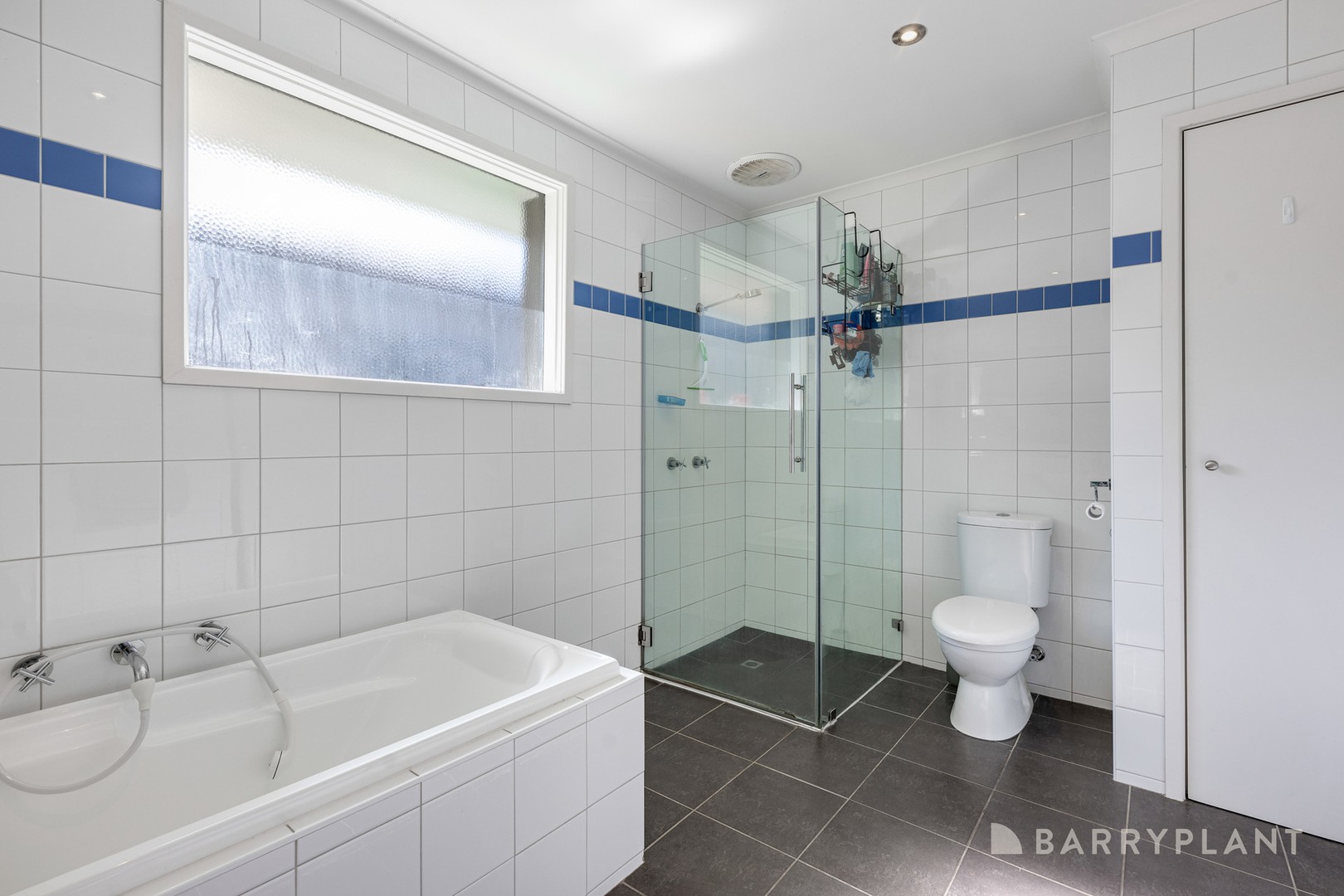 9 Holmes Road, Mooroolbark, VIC 3138, Mooroolbark - Thumbnail 7
