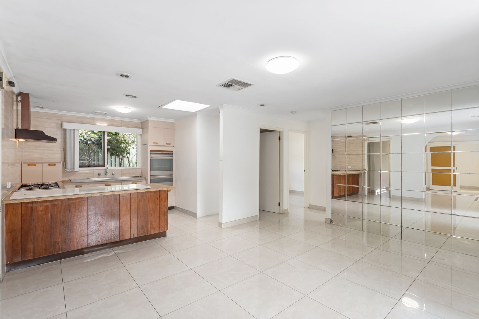 9 Hopetoun Court, Westmeadows, VIC 3049, Westmeadows - Thumbnail 4