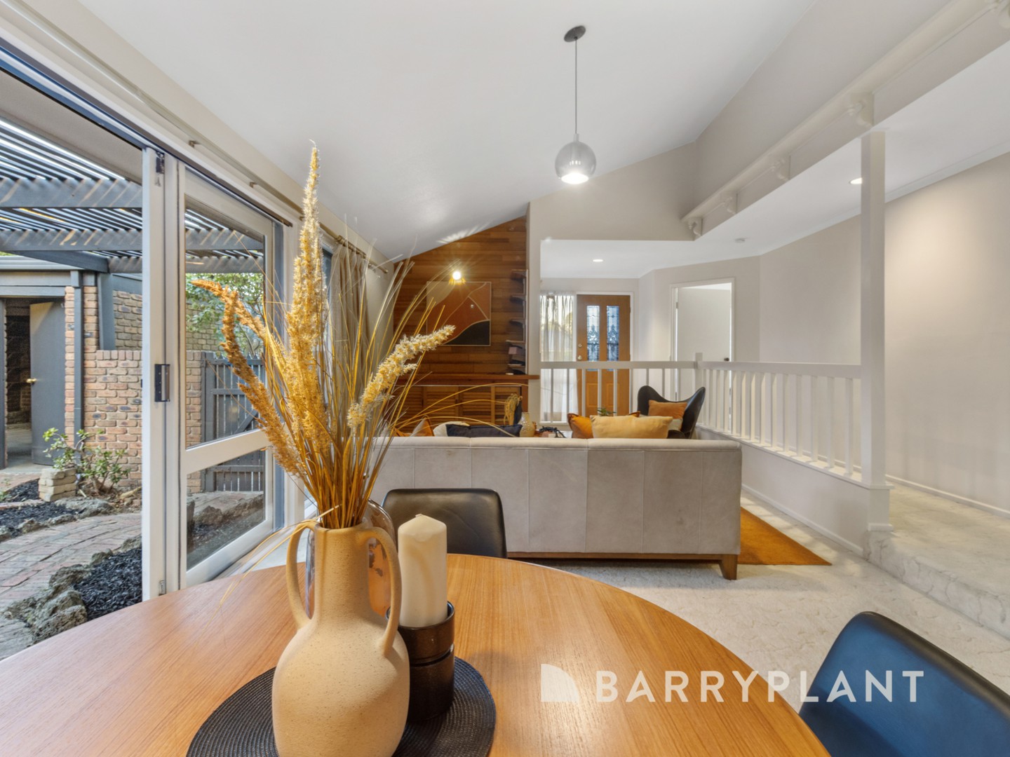 9 Huntingdon Drive, Wantirna South, VIC 3152, Wantirna South - Thumbnail 5