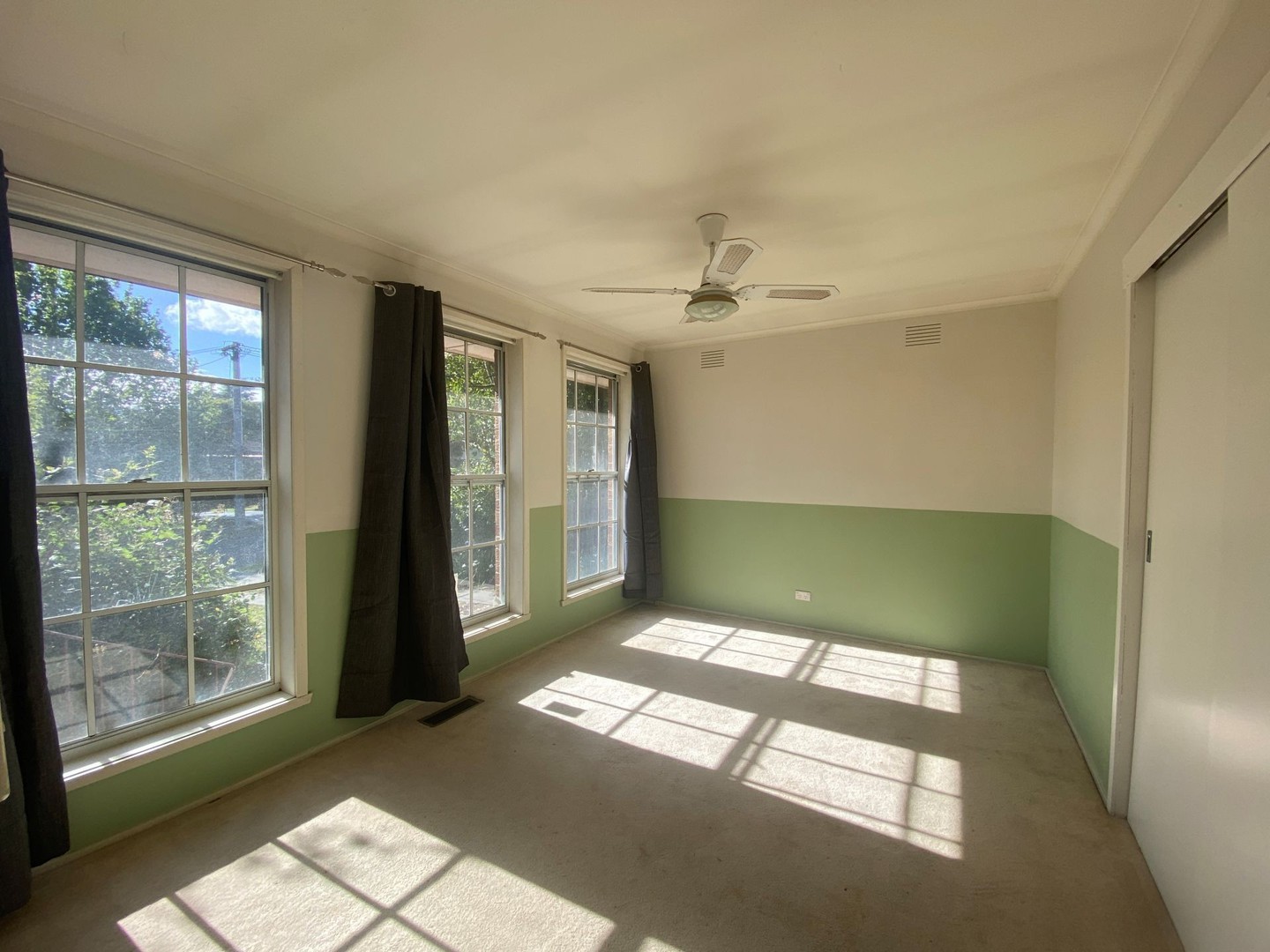 9 Idinia Street, Kilsyth, VIC 3137, Kilsyth - Thumbnail 4