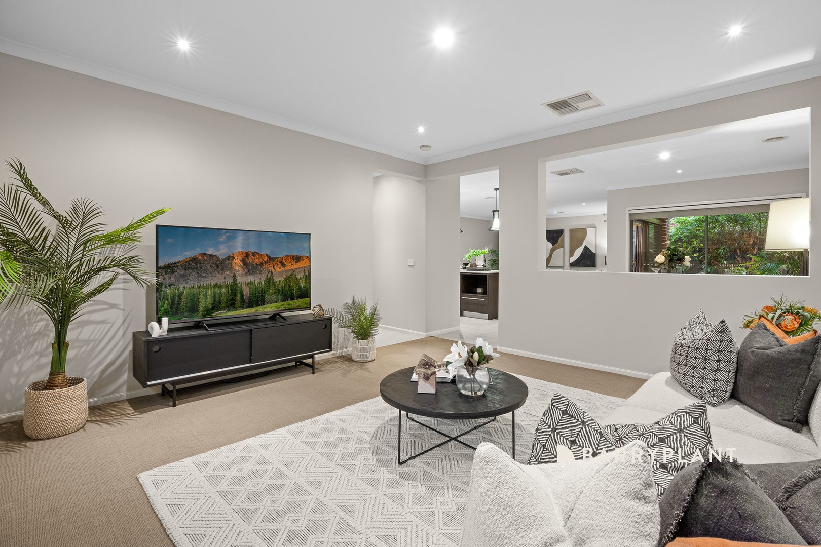 9 Illawara Way, Pakenham, VIC 3810, Pakenham - Thumbnail 6