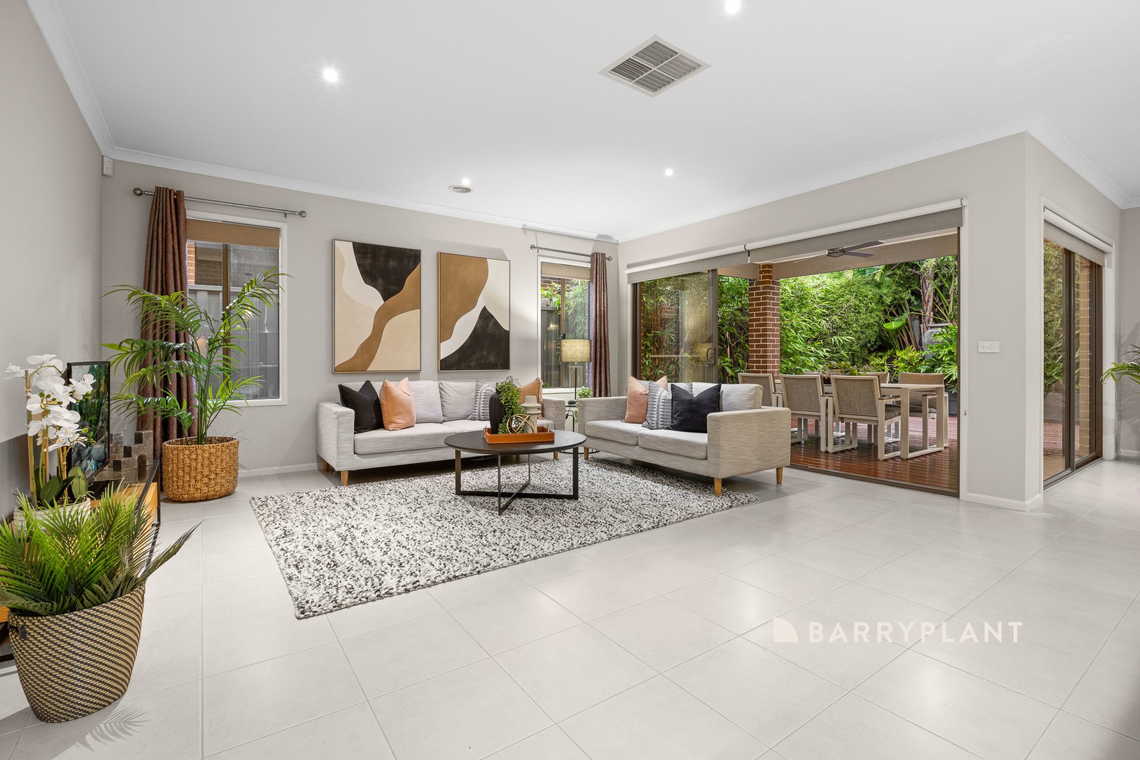 9 Illawarra Way, Pakenham, VIC 3810, Pakenham - Thumbnail 7