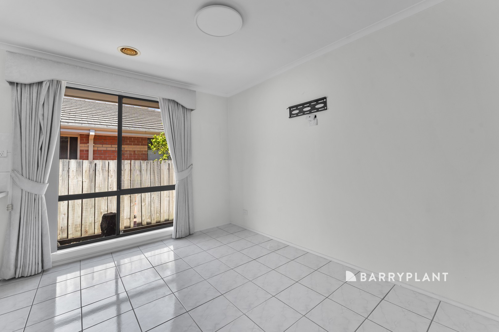 9 Ingleton Court, Narre Warren, VIC 3805, Narre Warren - Thumbnail 6