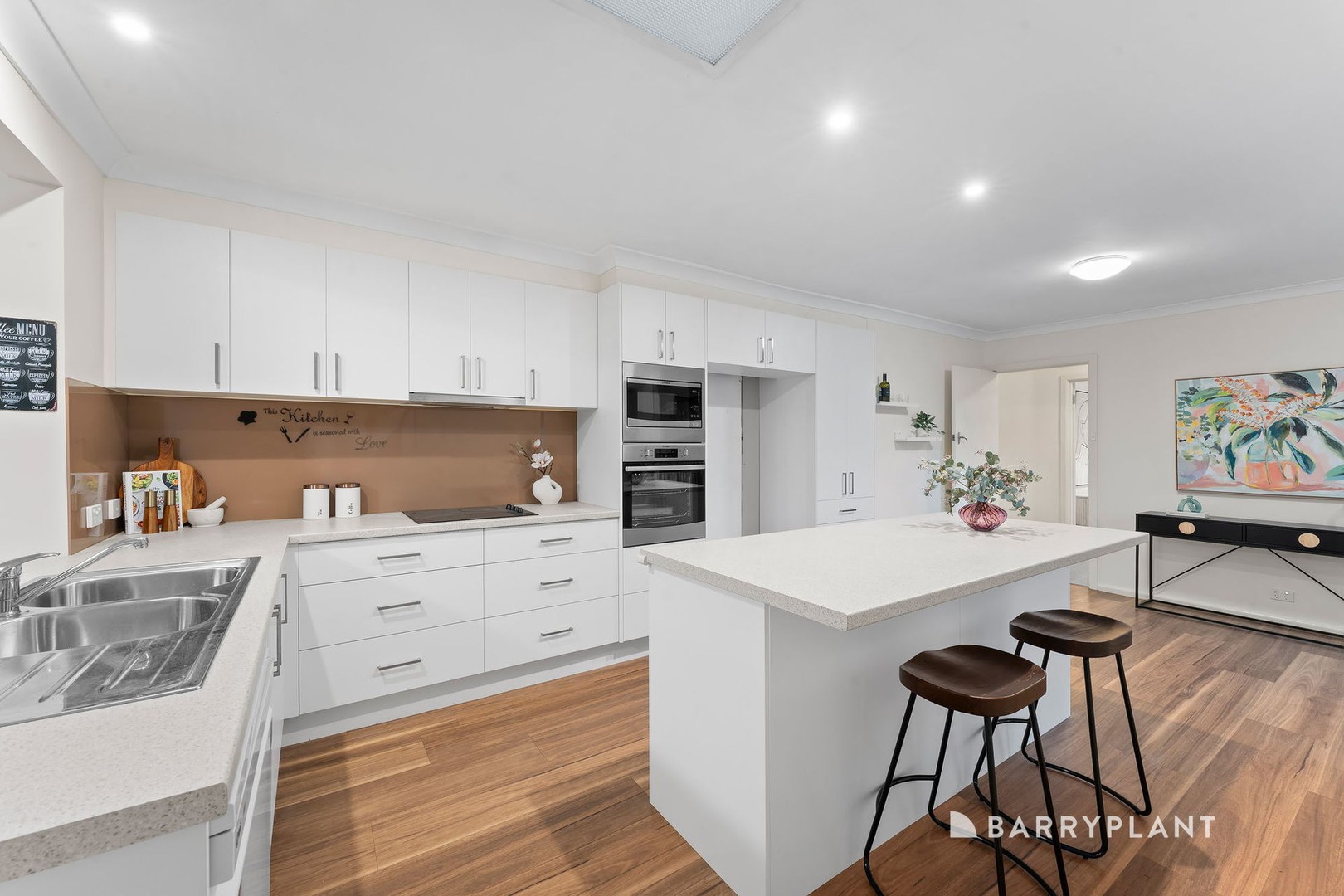 9 Ireland Avenue, Wantirna South, VIC 3152, Wantirna South - Thumbnail 3