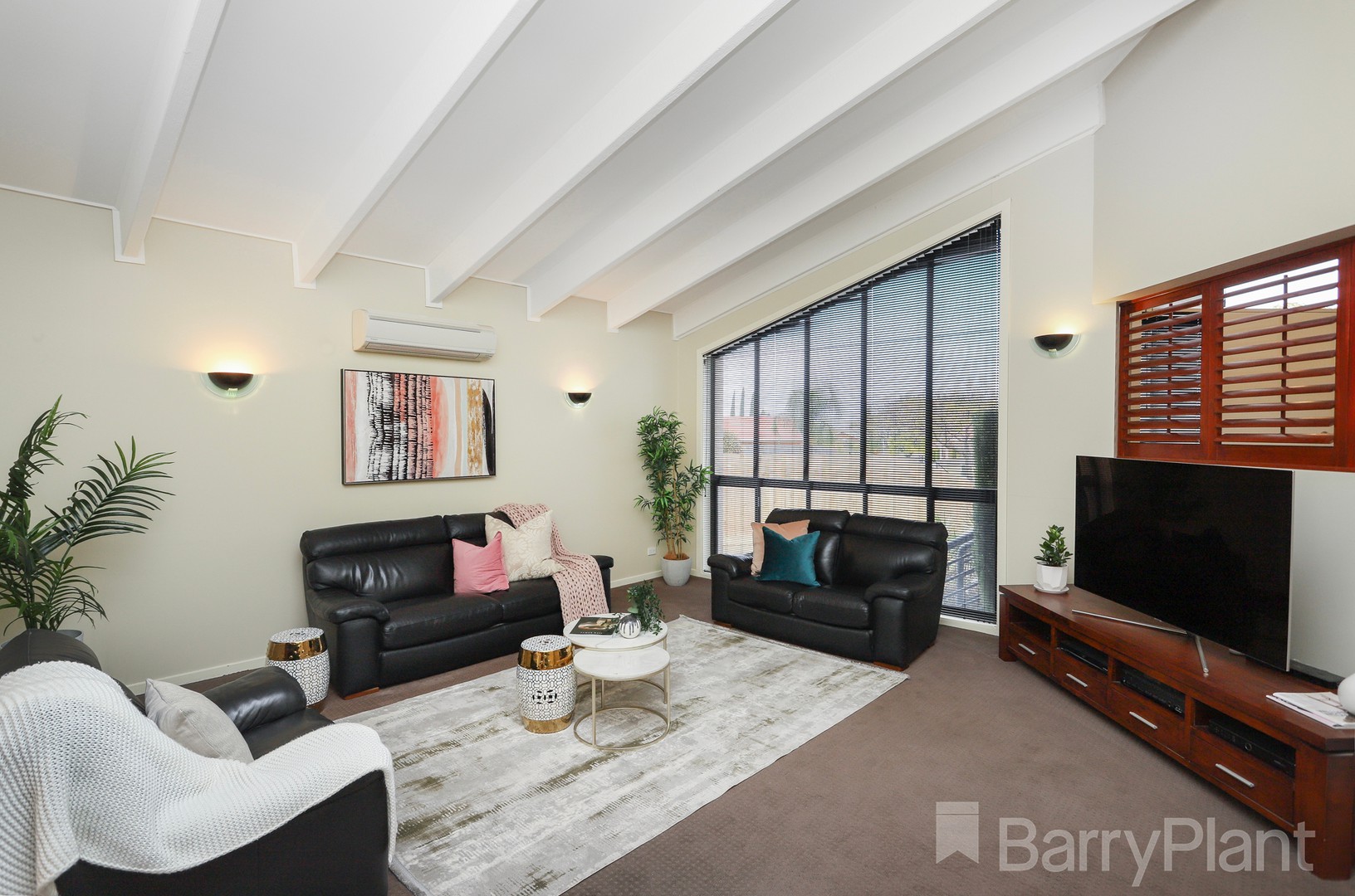9 Ivanhoe Court, Greenvale, VIC 3059, Greenvale - Thumbnail 3