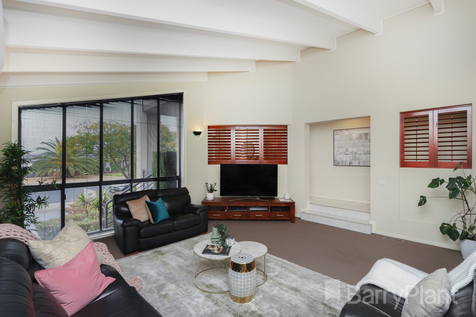 9 Ivanhoe Court, Greenvale, VIC 3059, Greenvale - Thumbnail 4