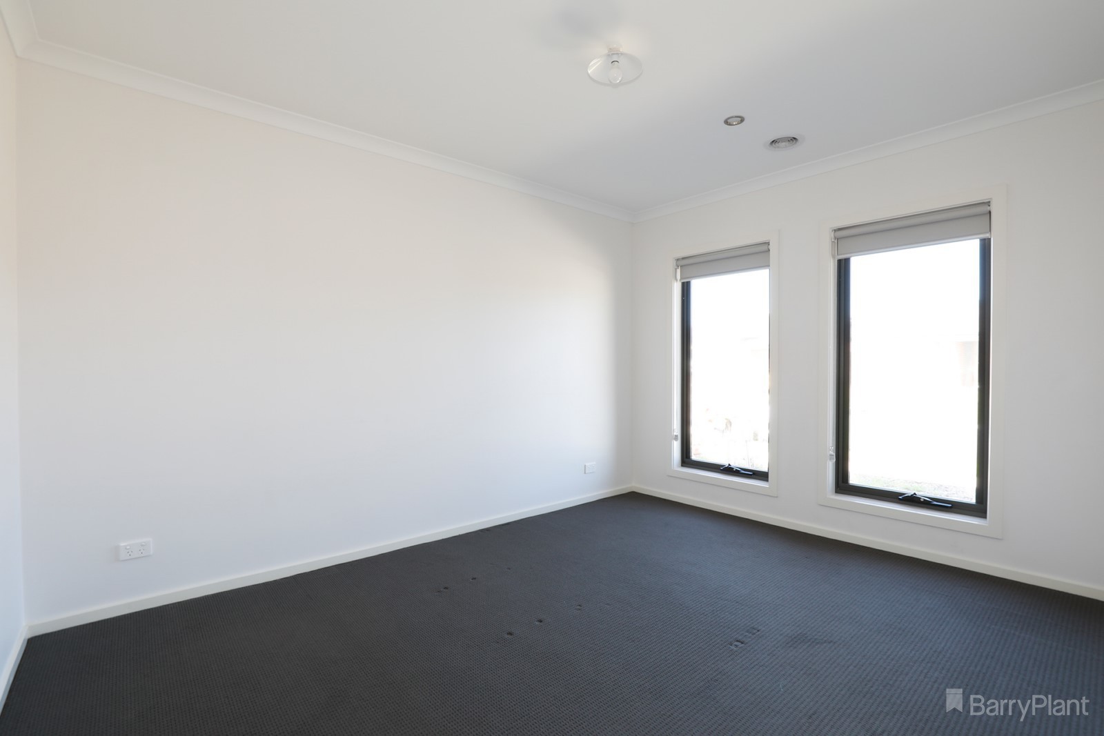 9 Janessa Drive, Clyde North, VIC 3978, Clyde North - Thumbnail 6