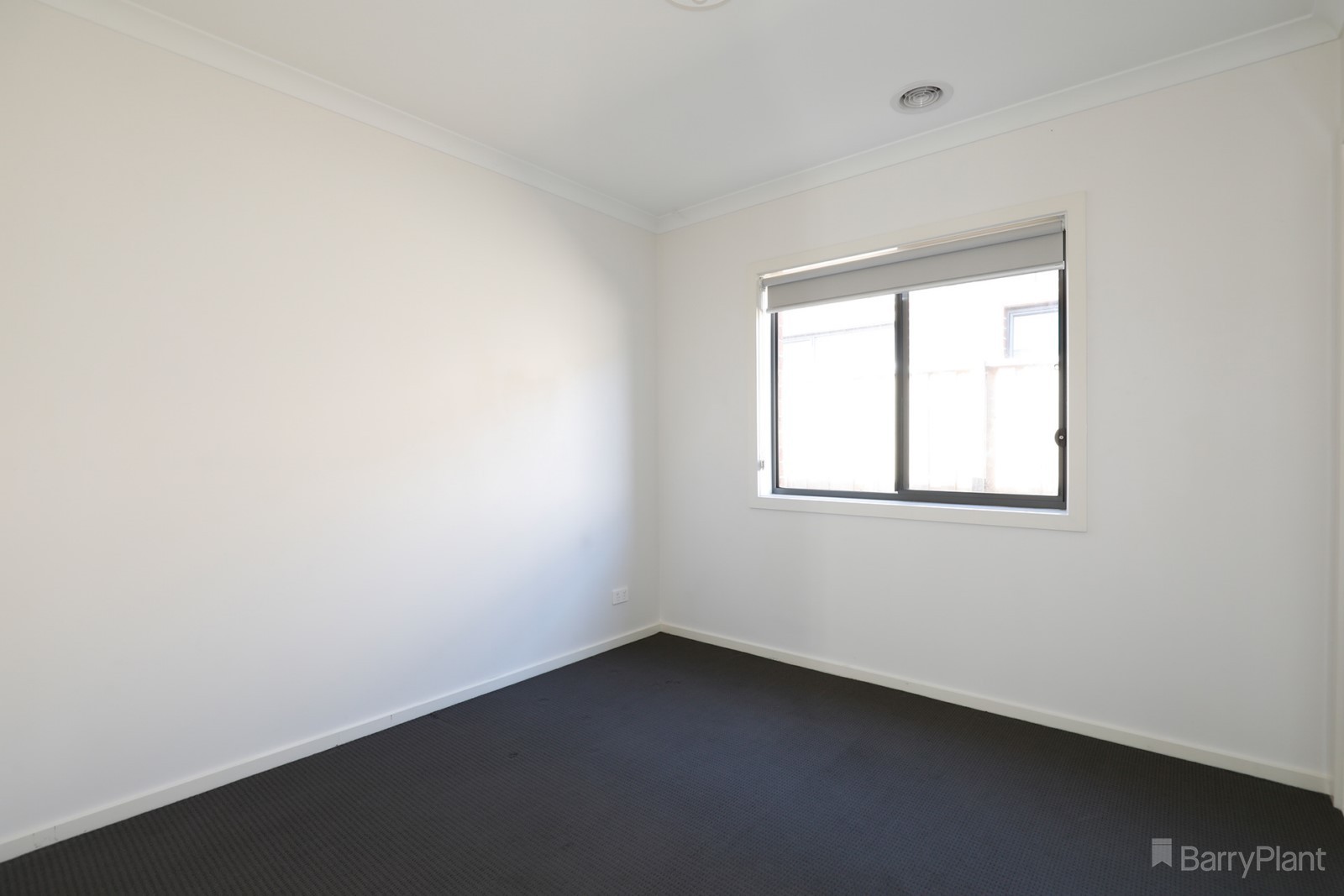 9 Janessa Drive, Clyde North, VIC 3978, Clyde North - Thumbnail 7