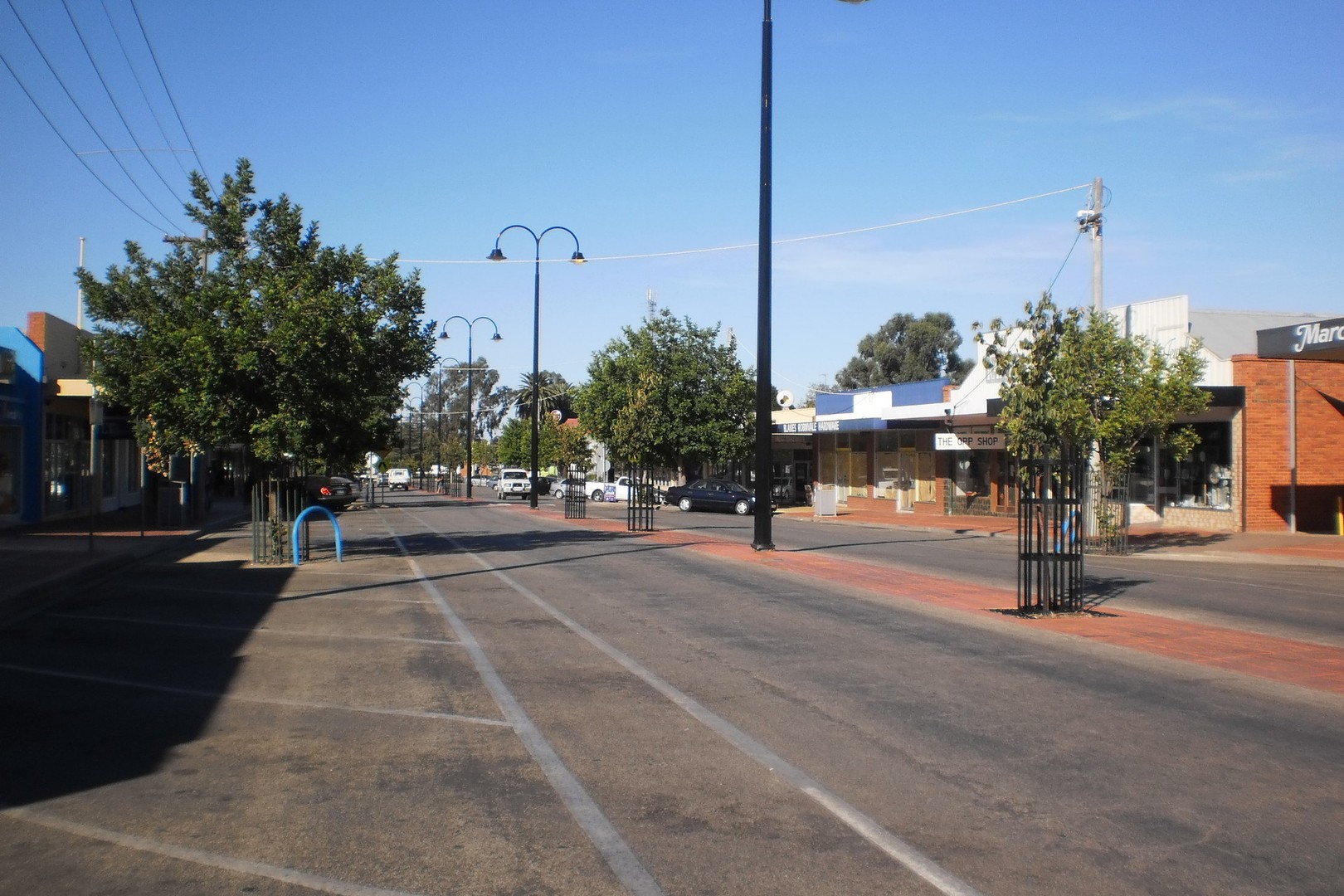 9 Jennifer Court, Robinvale, VIC 3549, Robinvale - Thumbnail 3