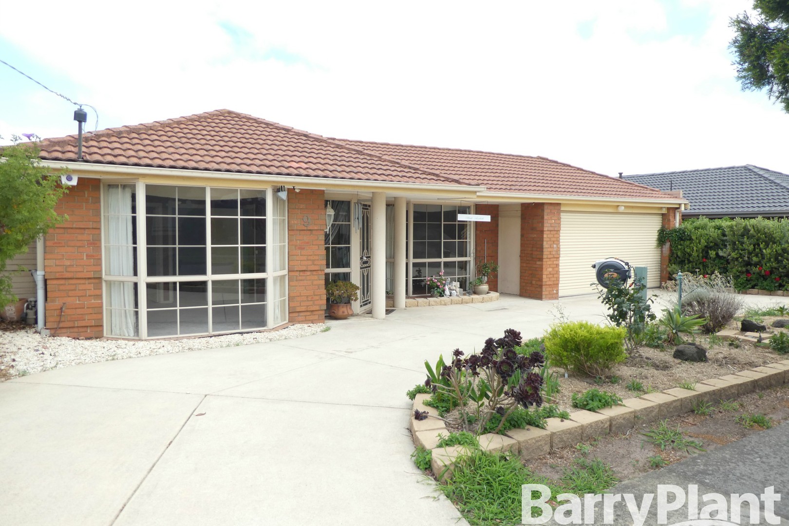 9 Joseph Banks Crescent, Cranbourne, VIC 3977, Cranbourne - Thumbnail 8