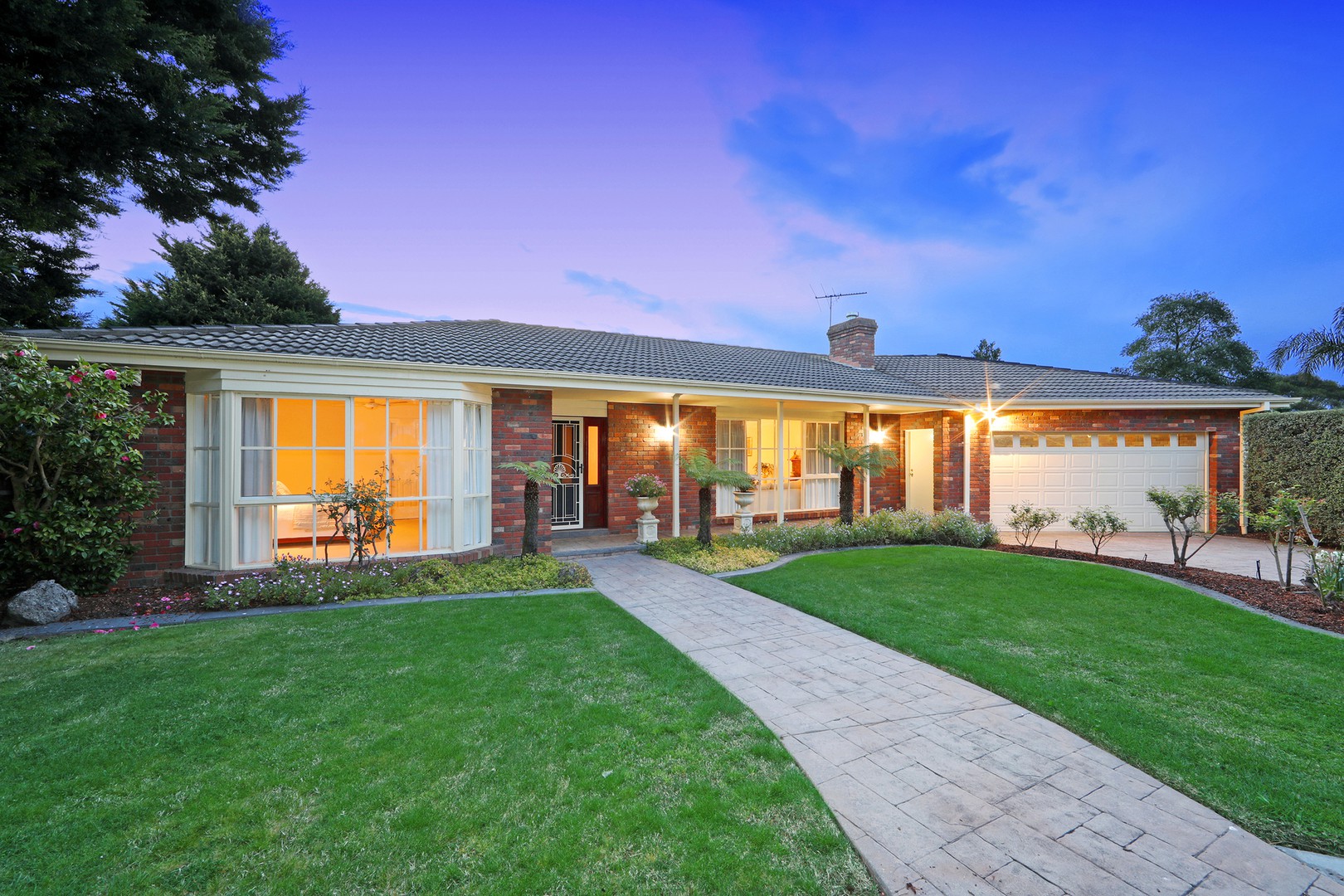 9 Josephine Close, Rowville, VIC 3178, Rowville - Thumbnail 3
