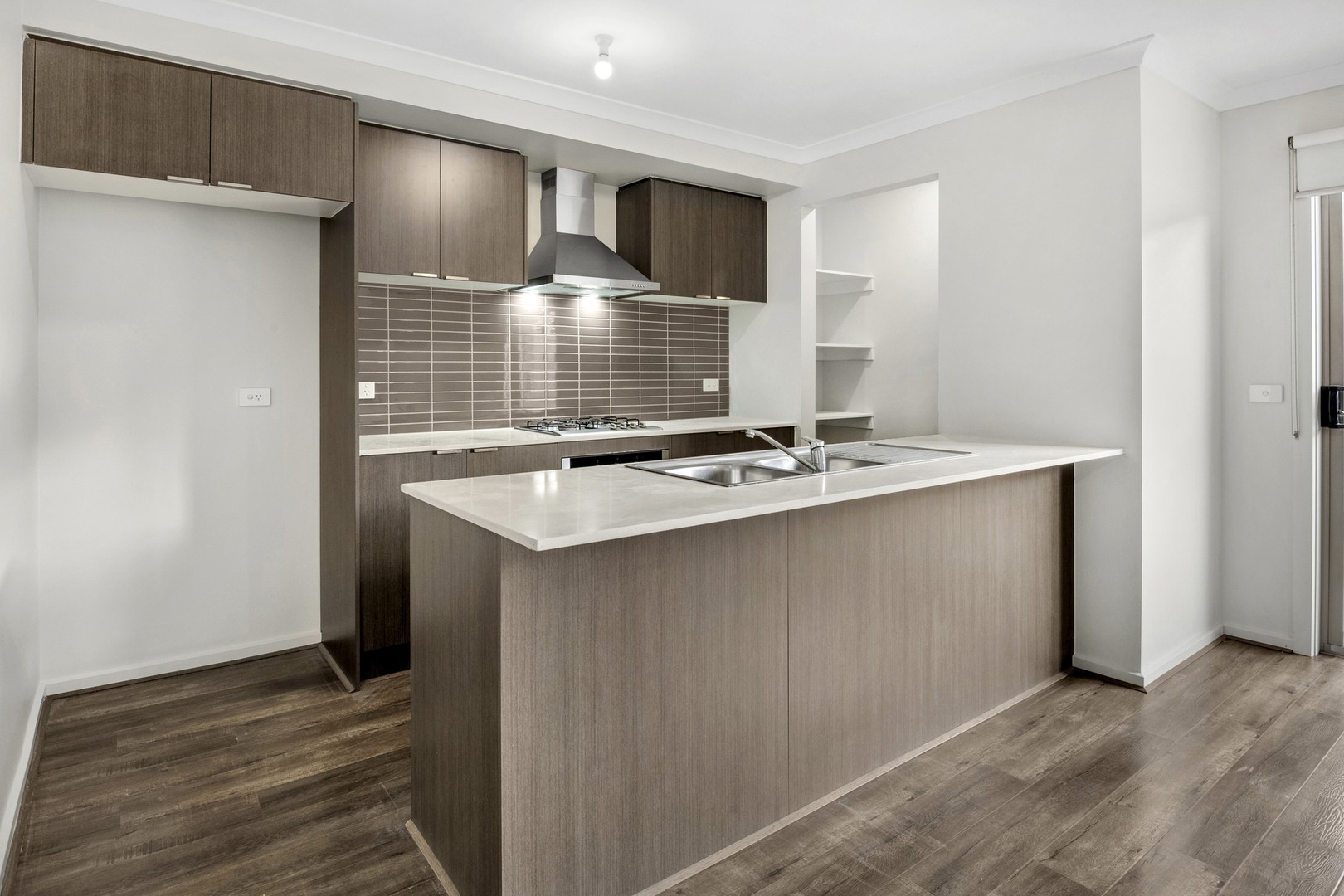 9 Joy Drive, Mickleham, VIC 3064, Mickleham - Thumbnail 2