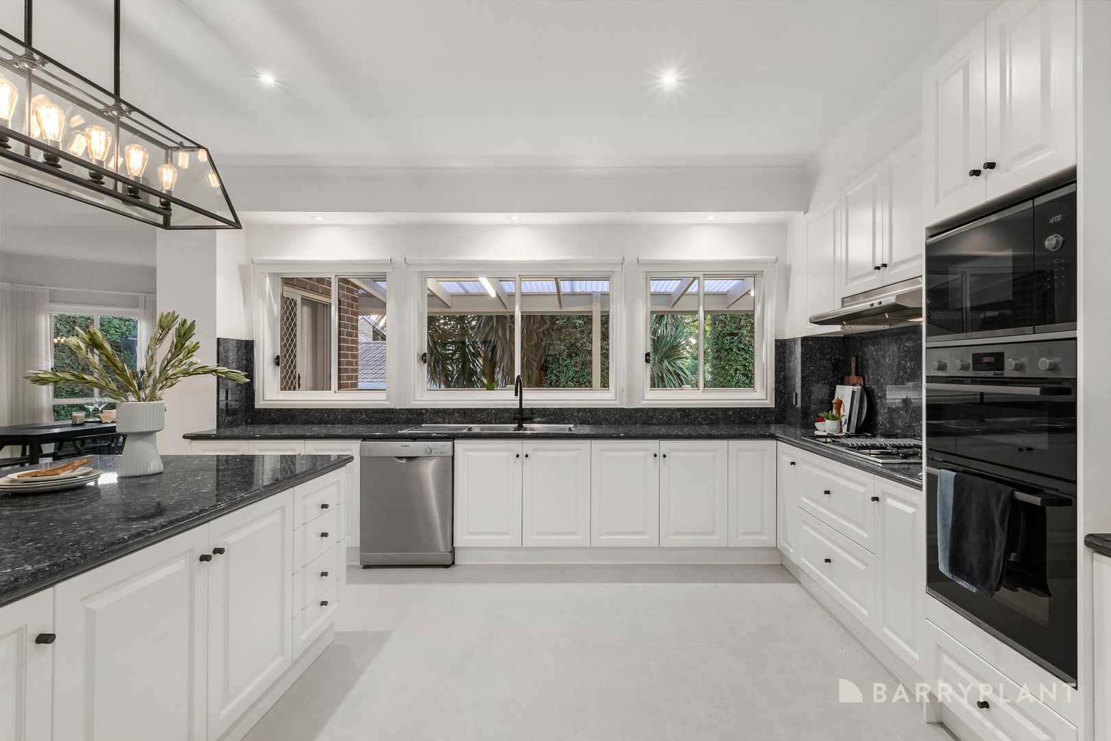 9 Julius Avenue, Dingley Village, VIC 3172, Dingley Village - Thumbnail 8