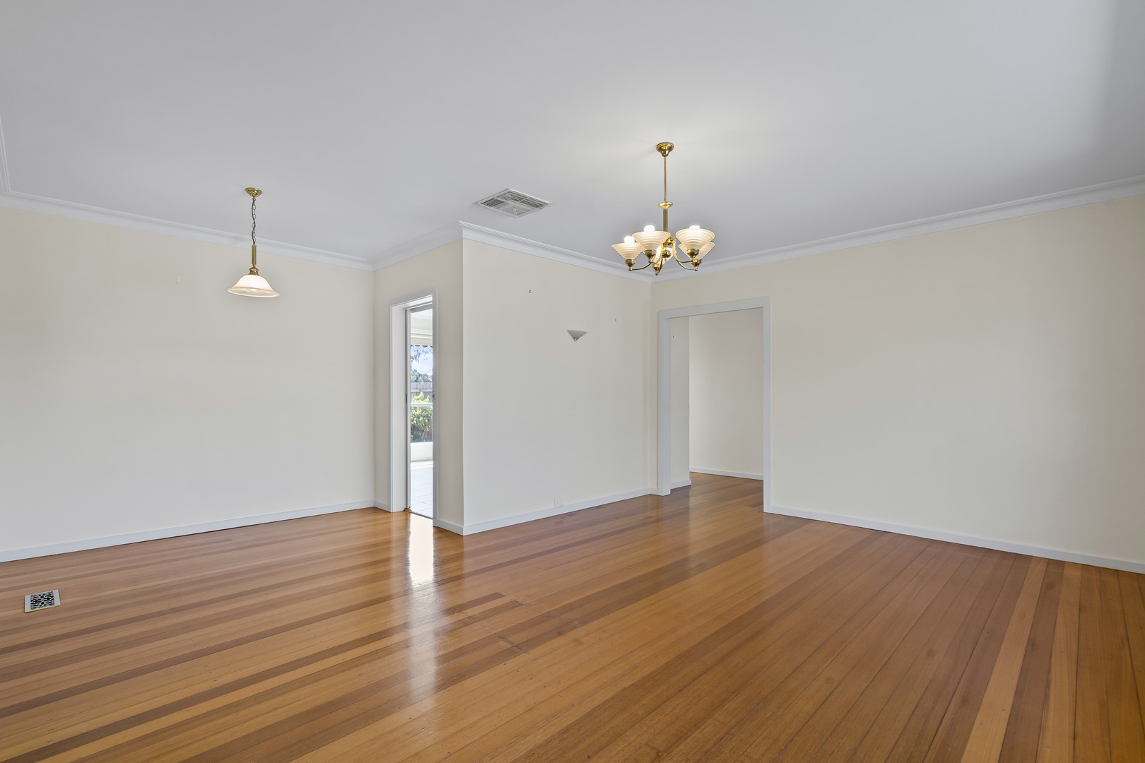 9 Kipling Court, Burwood East, VIC 3151, Burwood East - Thumbnail 4