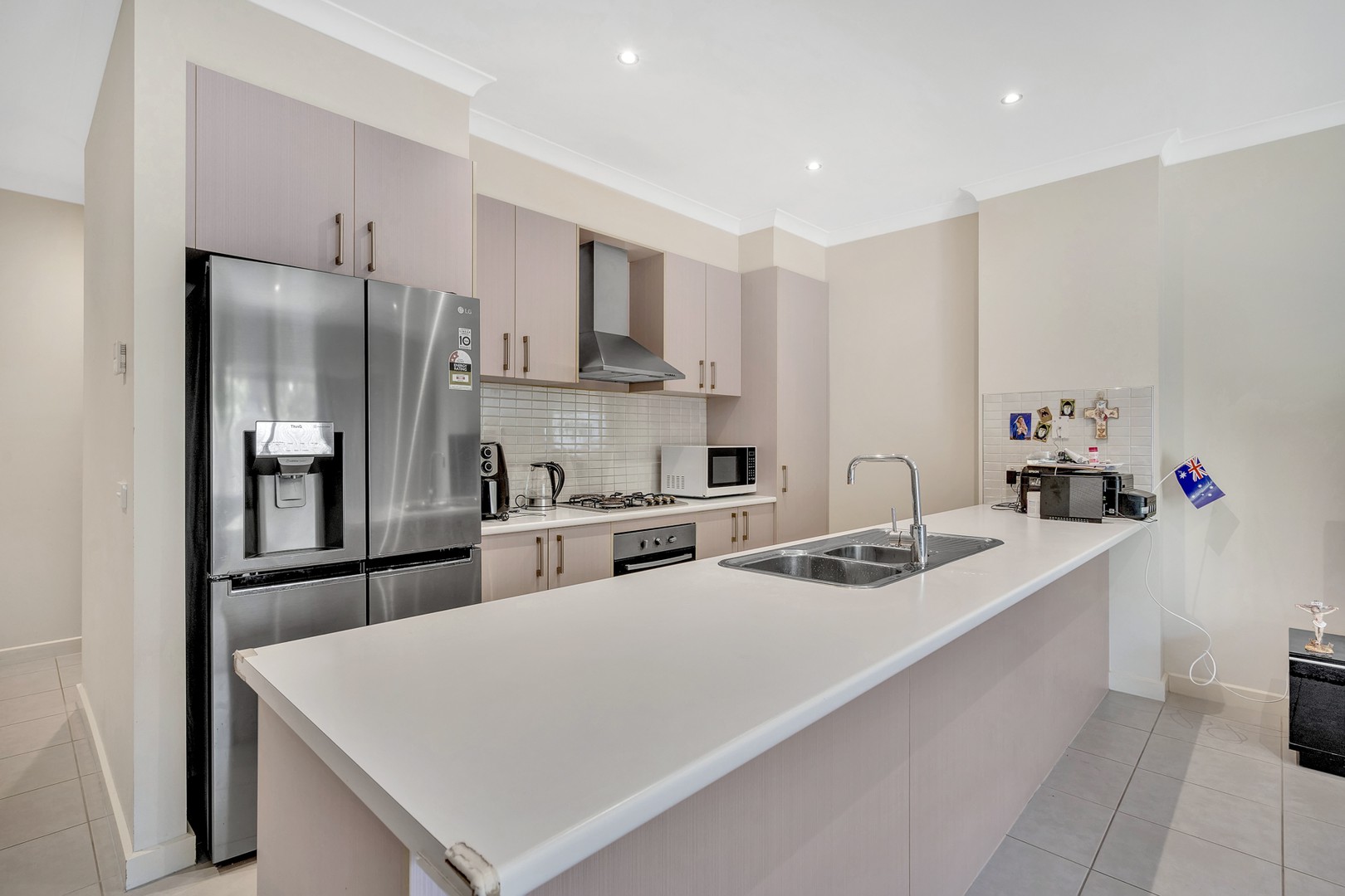 9 Kirkstead Grove, Craigieburn, VIC 3064, Craigieburn - Thumbnail 2