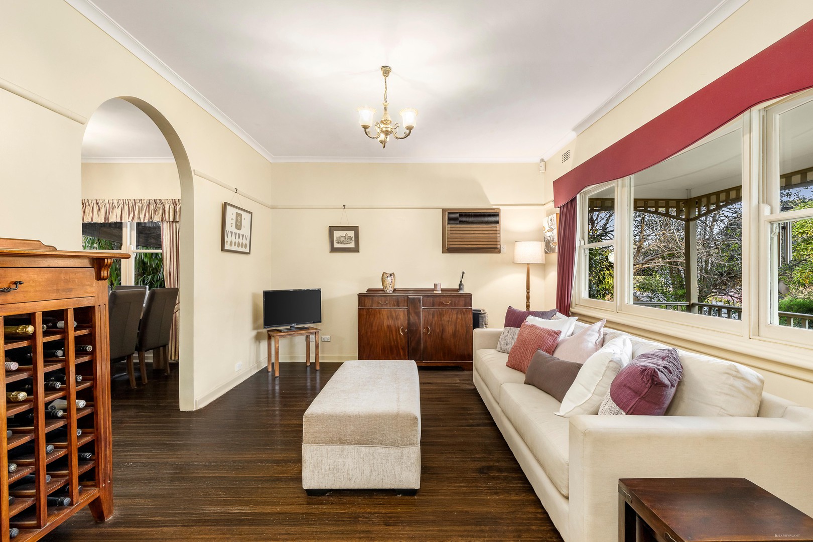 9 Kneale Drive, Box Hill North, VIC 3129, Box Hill North - Thumbnail 2