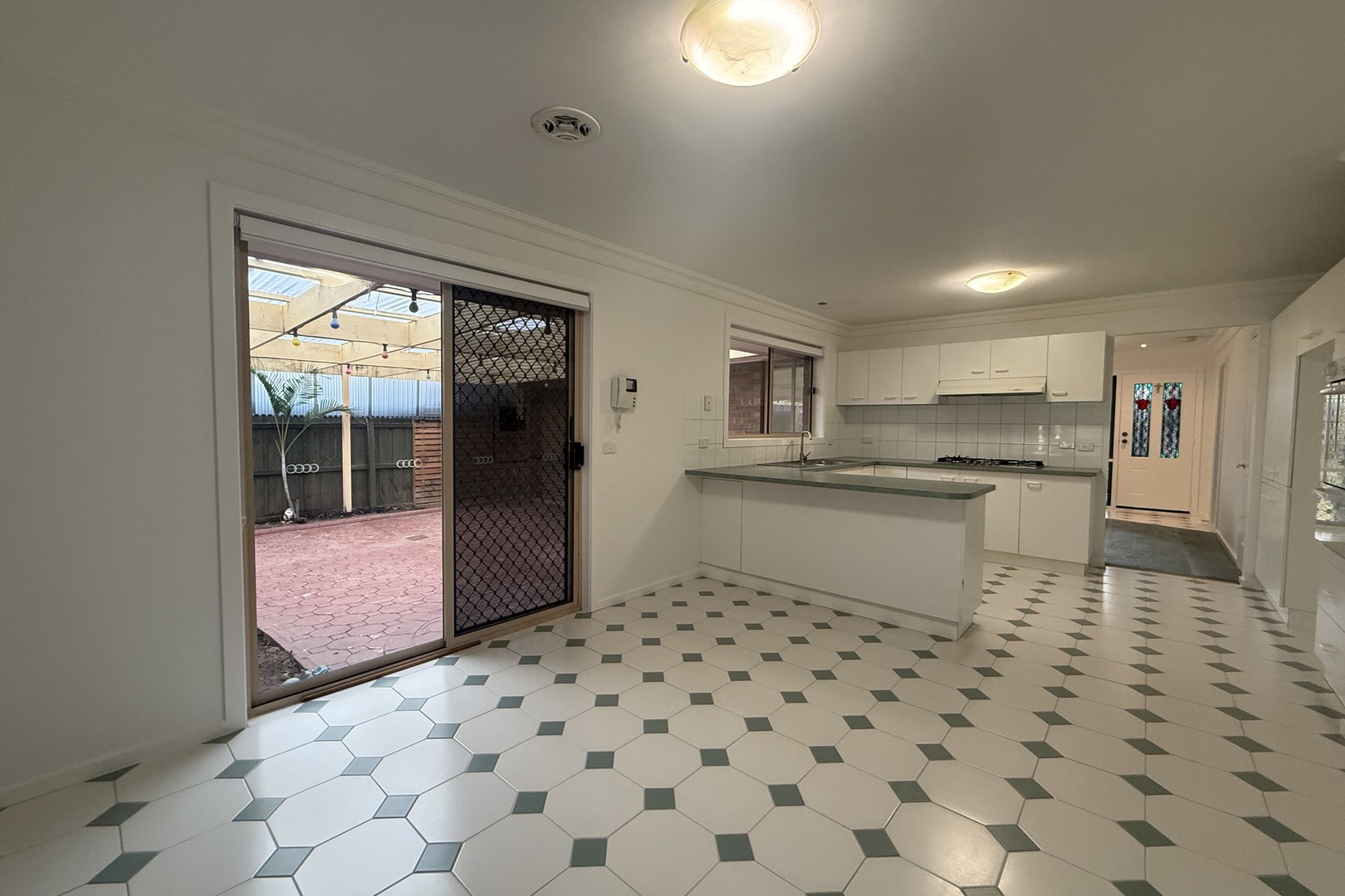9 Kolivas Court, Hillside, VIC 3037 - Thumbnail 2 - 08/05/2026