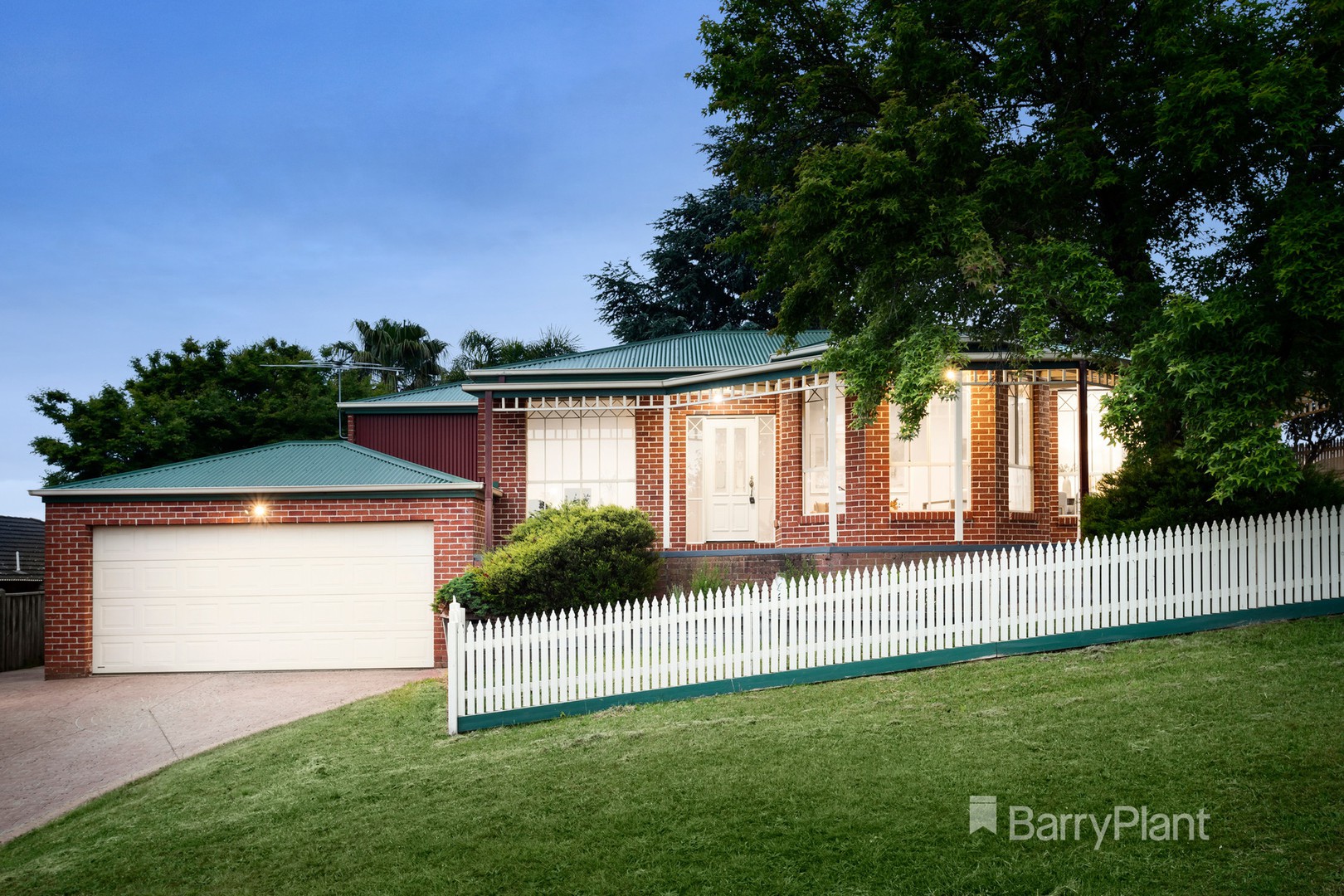 9 Kya-Lami Rise, Mooroolbark, VIC 3138 - Thumbnail 2 - 25/11/2021