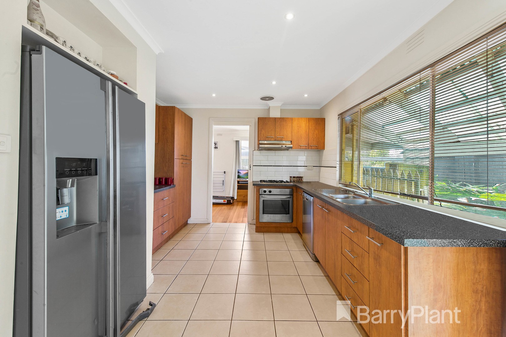 9 Lancaster Way, Melton West, VIC 3337, Melton West - Thumbnail 3