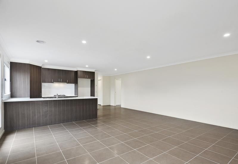 9 Langside Grove, Cranbourne East, VIC 3977, Cranbourne East - Thumbnail 5