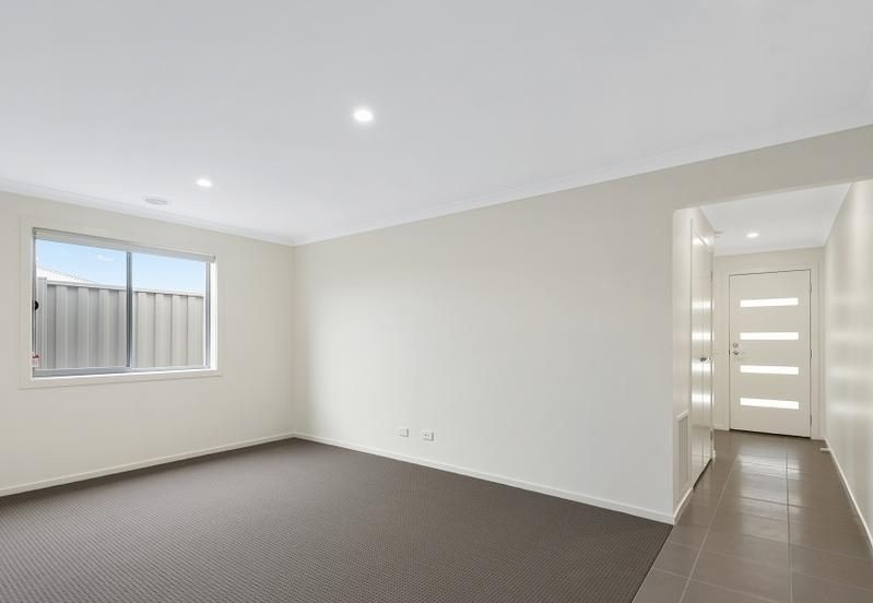 9 Langside Grove, Cranbourne East, VIC 3977, Cranbourne East - Thumbnail 7