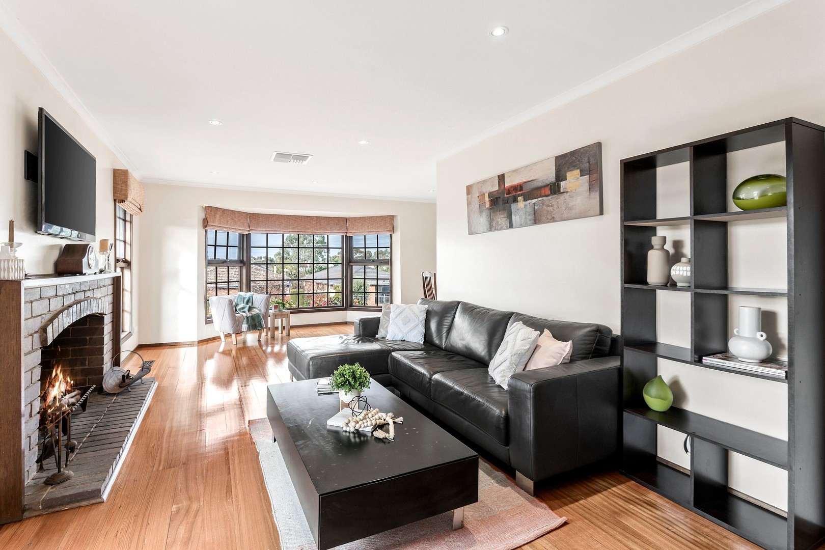 9 Latrose Street, Keilor Park, VIC 3042, Keilor Park - Thumbnail 2