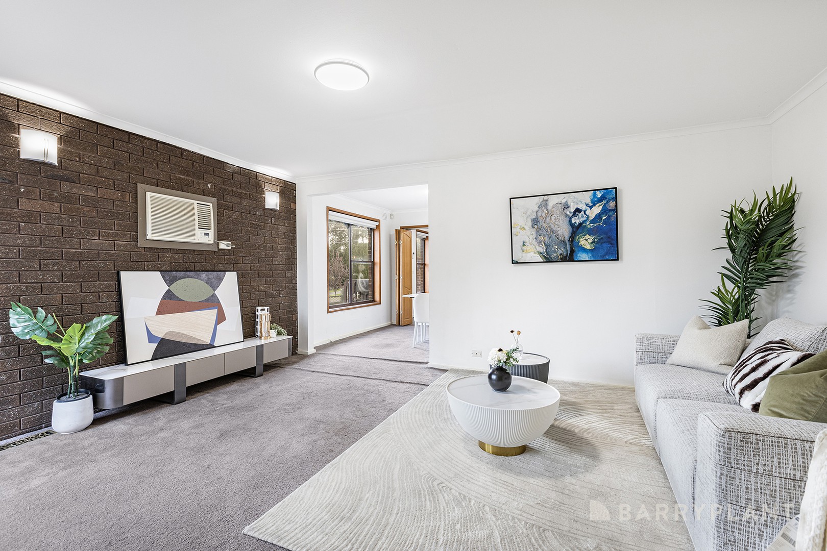 9 Lauder Drive, Bundoora, VIC 3083 - Thumbnail 2 - 09/04/2026