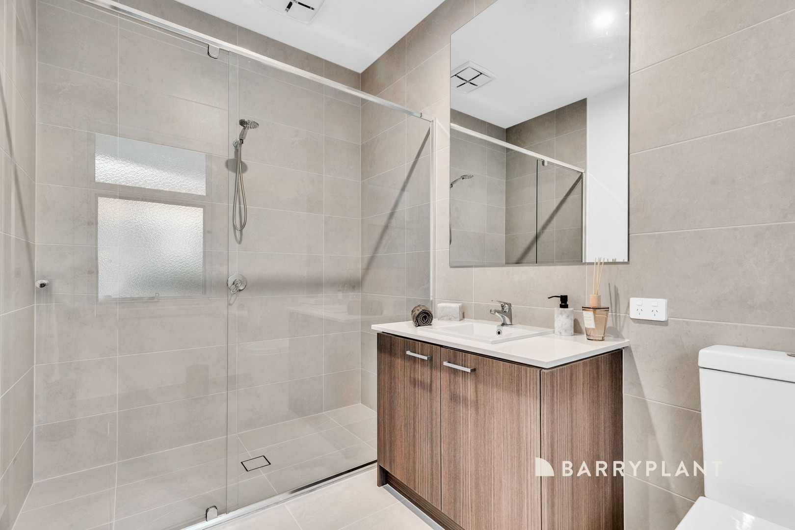 9 Laurina Close, Lysterfield, VIC 3156, Lysterfield - Thumbnail 7