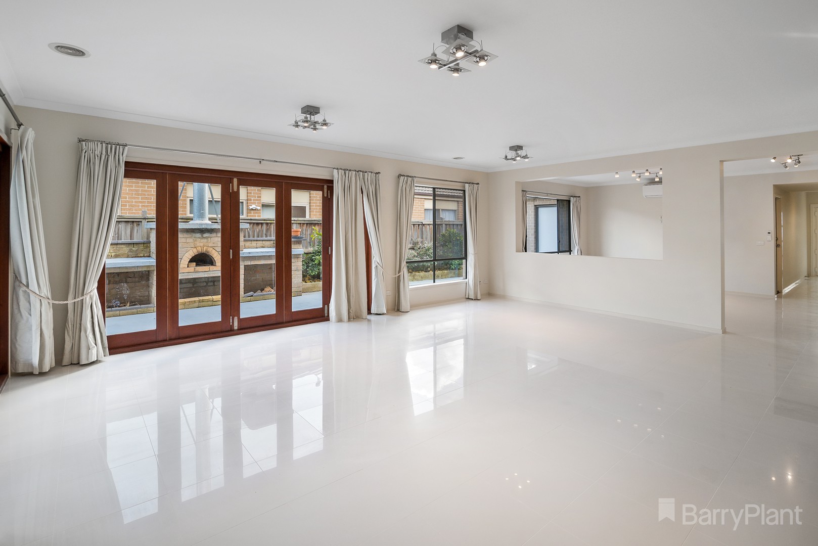 9 Lauriston Place, Wallan, VIC 3756, Wallan - Thumbnail 3