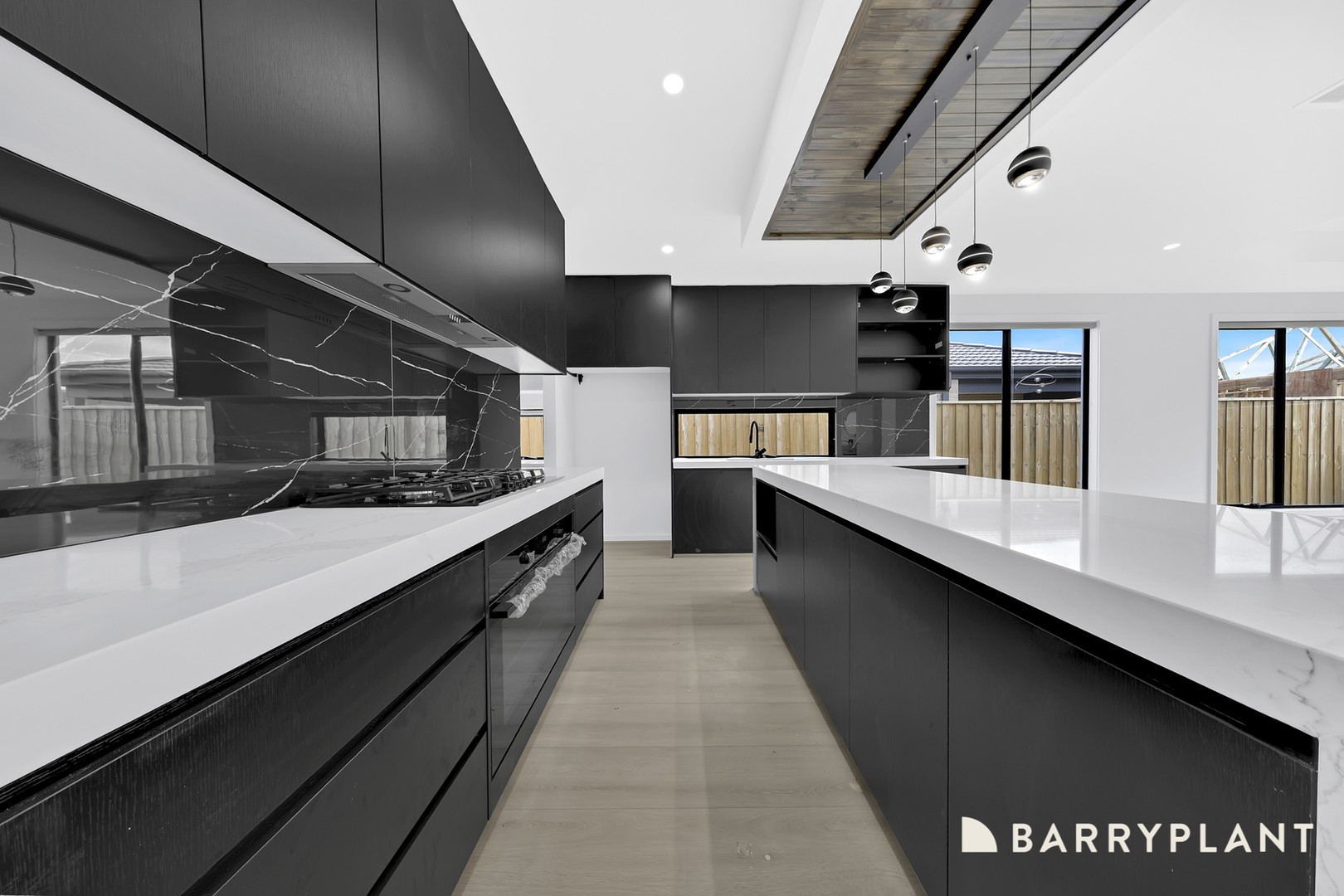 9 Lennox Street, Donnybrook, VIC 3064 - Thumbnail 2 - 06/03/2026